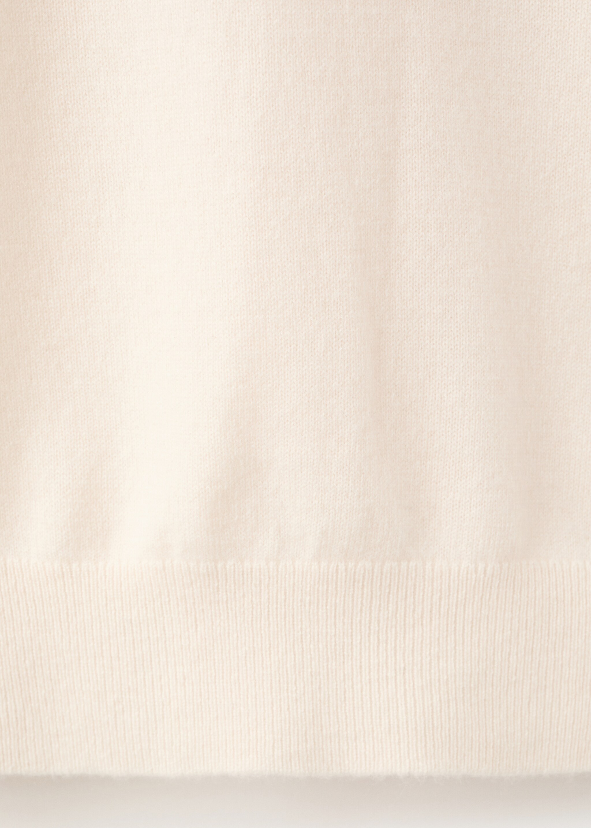 Camisola de 100% caxemira regular fit - Pormenor do artigo 0, Branco-marfim. Ref: 17068276-00.