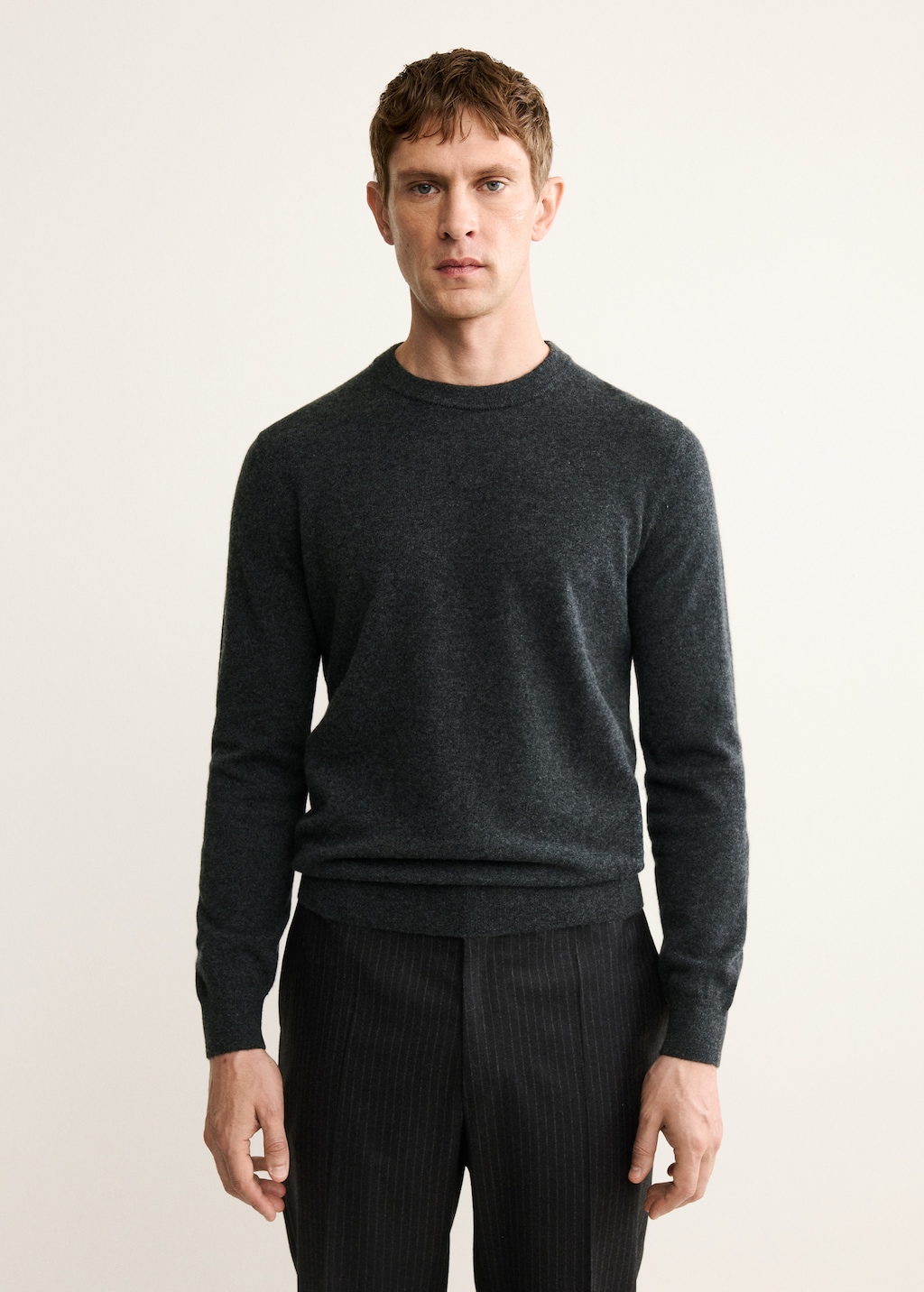 100% cashmere regular-fit sweater