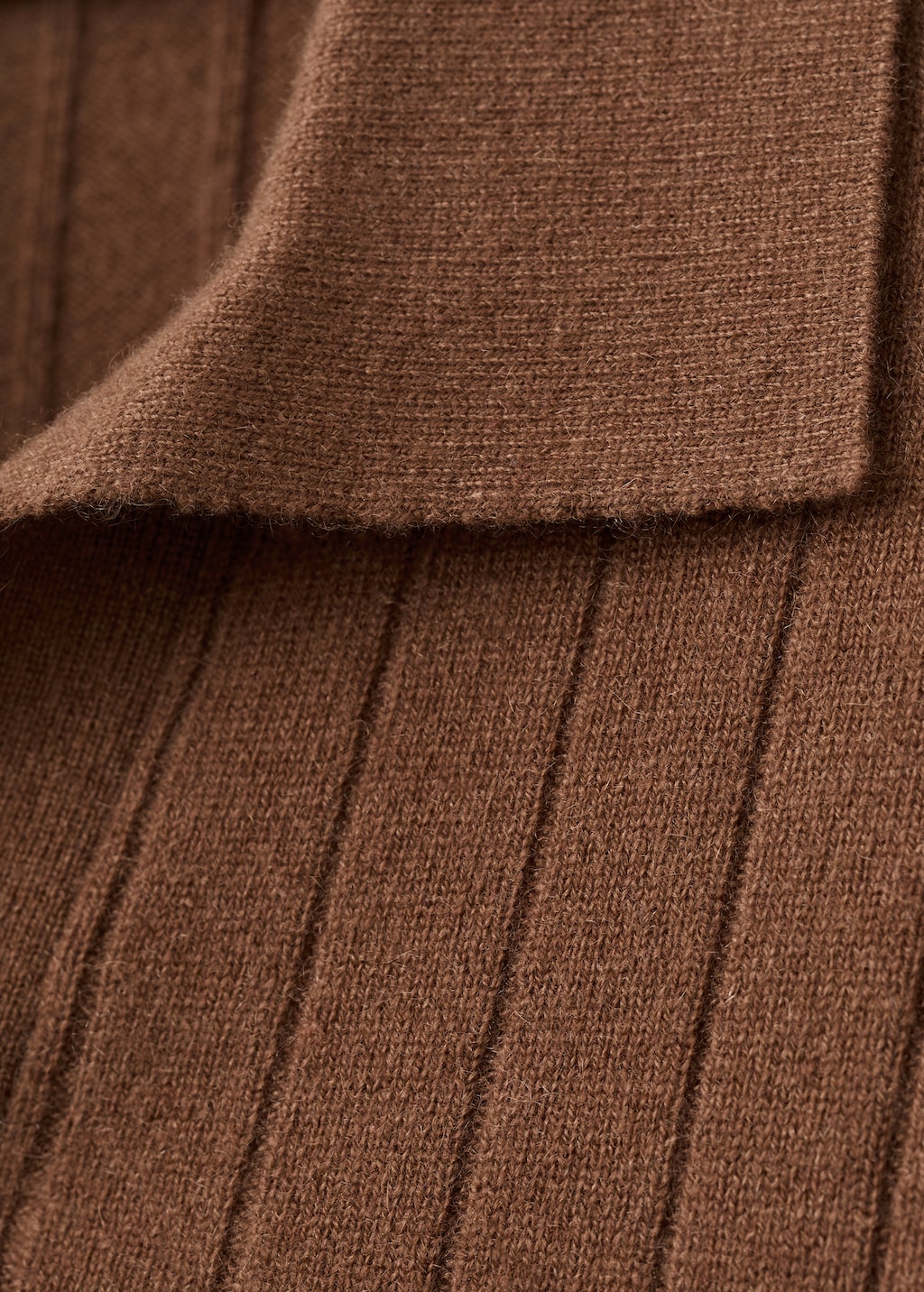 100% cashmere polo sweater