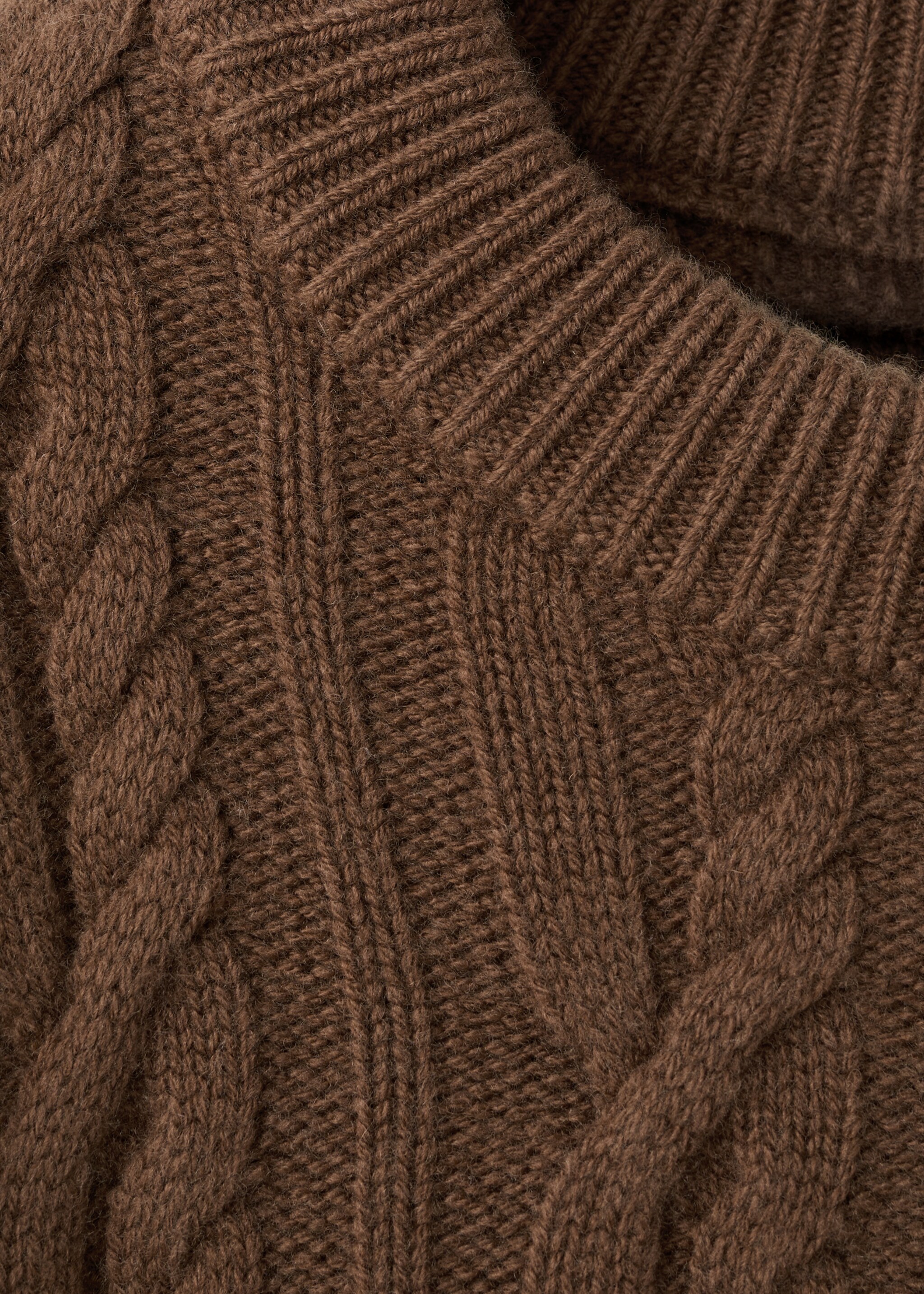Pull 100 % coton tressé - Détail de l'article 8, Caramel. Ref: 17068278-00.
