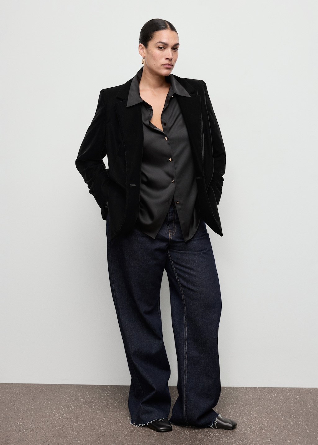 Double-breasted velvet jacket