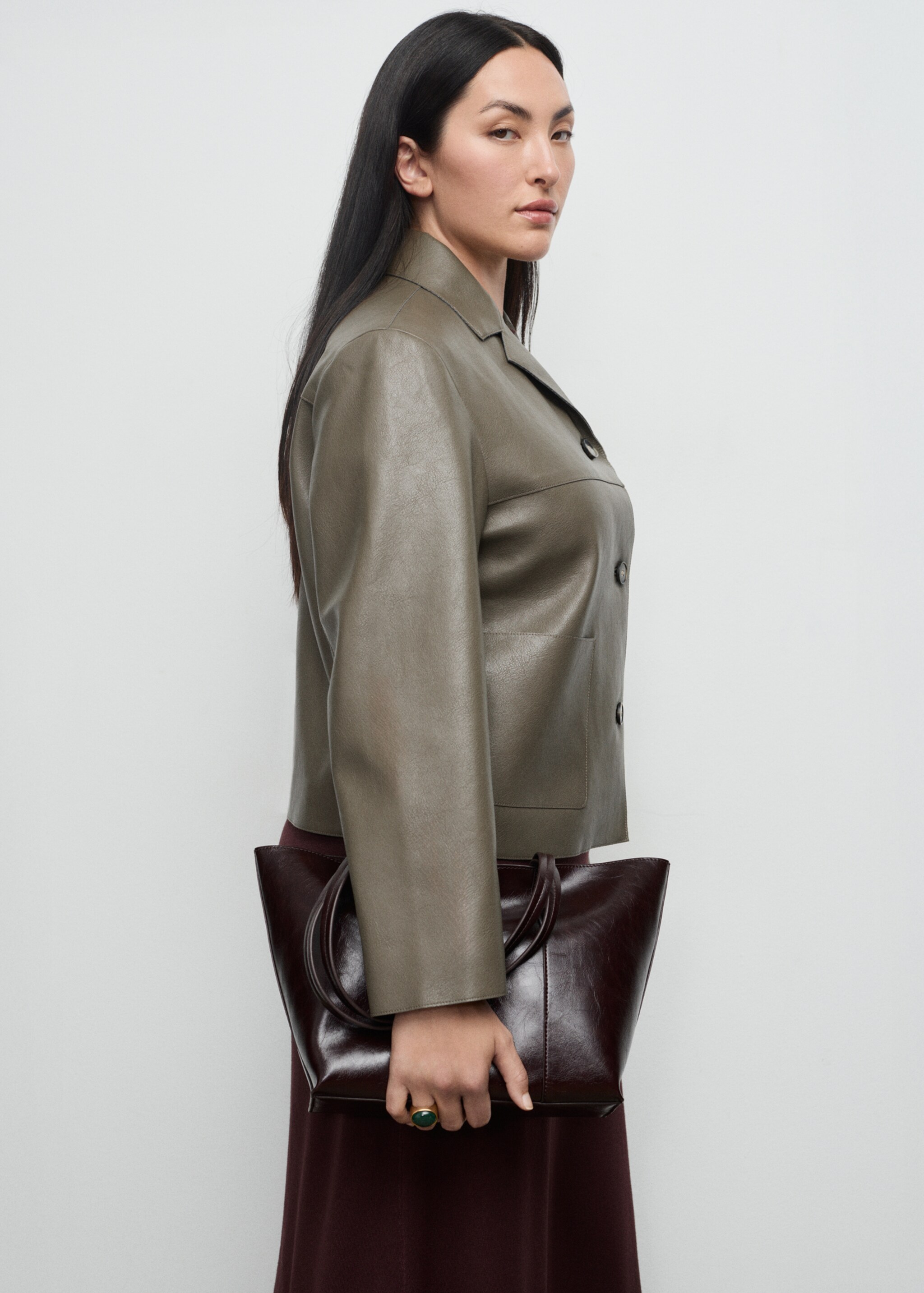 Leather-effect jacket with pockets - Details of the article 4, Olive Green. Ref: 17068288-00.