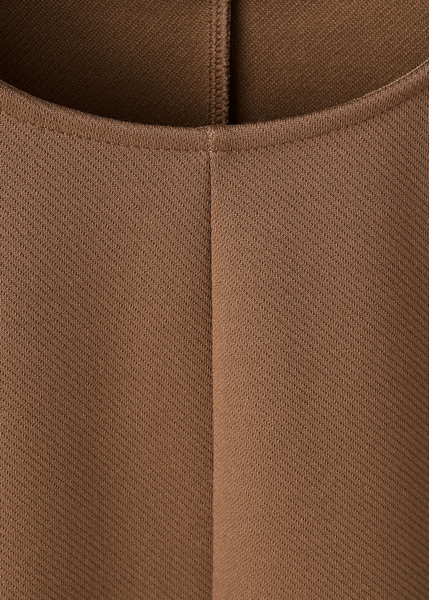 Fitted top with wide straps - Details of the article 8