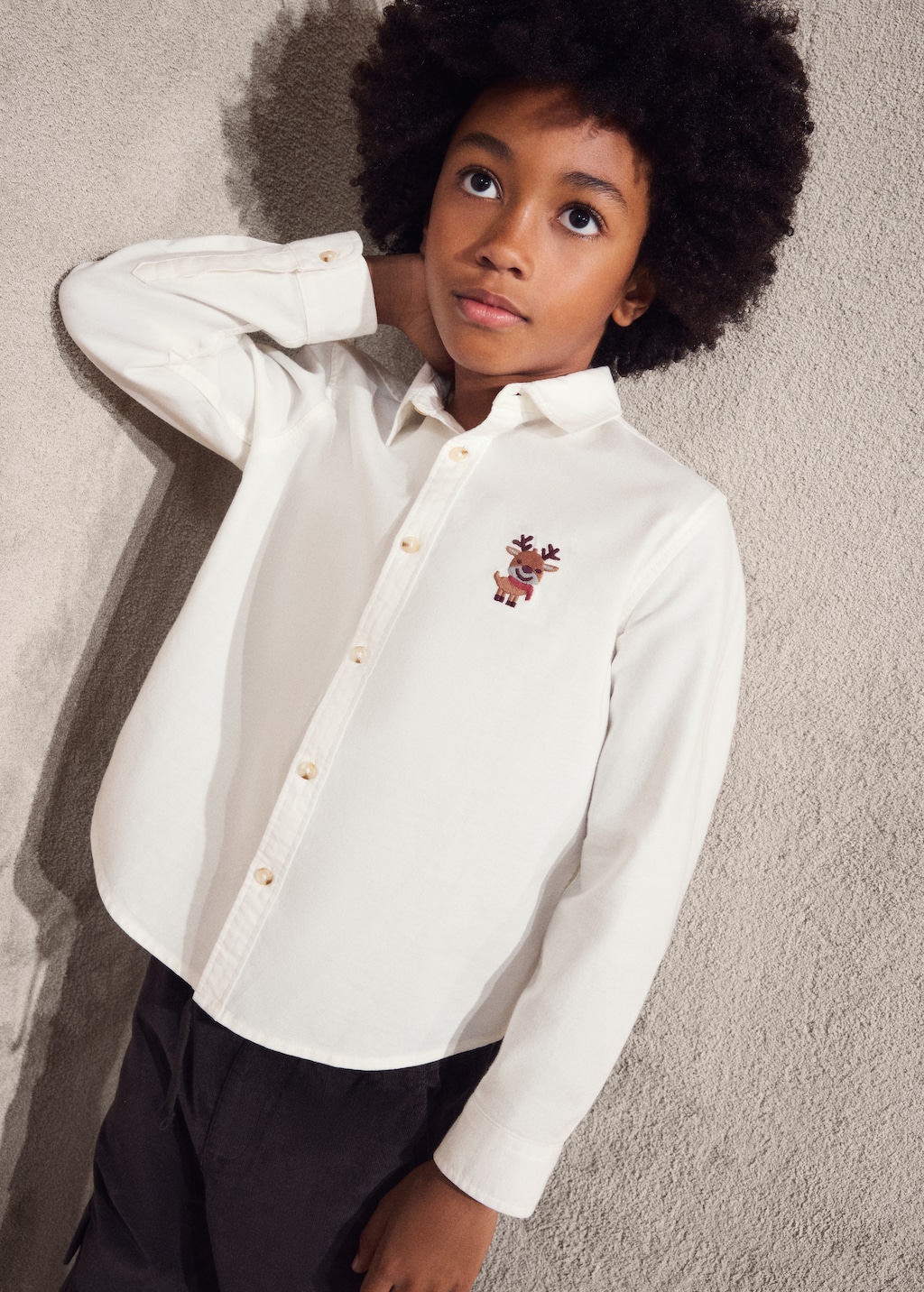 Shirt with reindeer embroidery