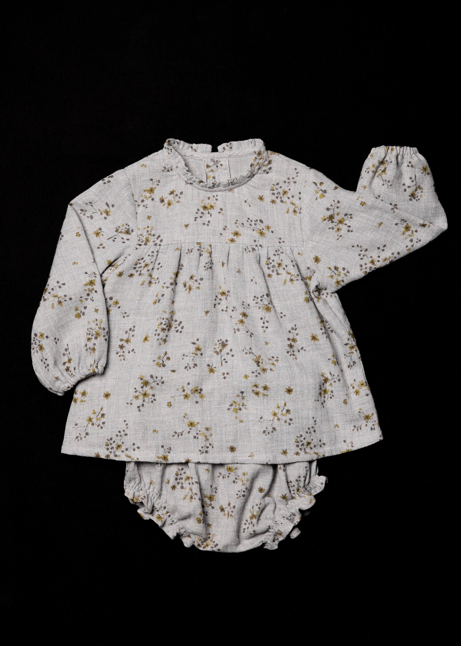 Printed dress and nappy cover - Details of the article 5