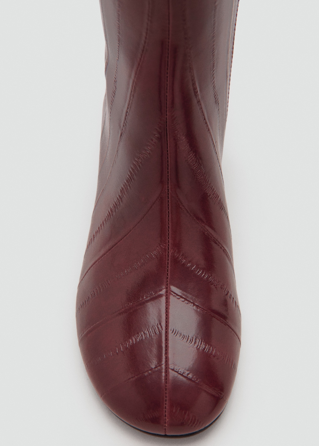 Textured heeled boots