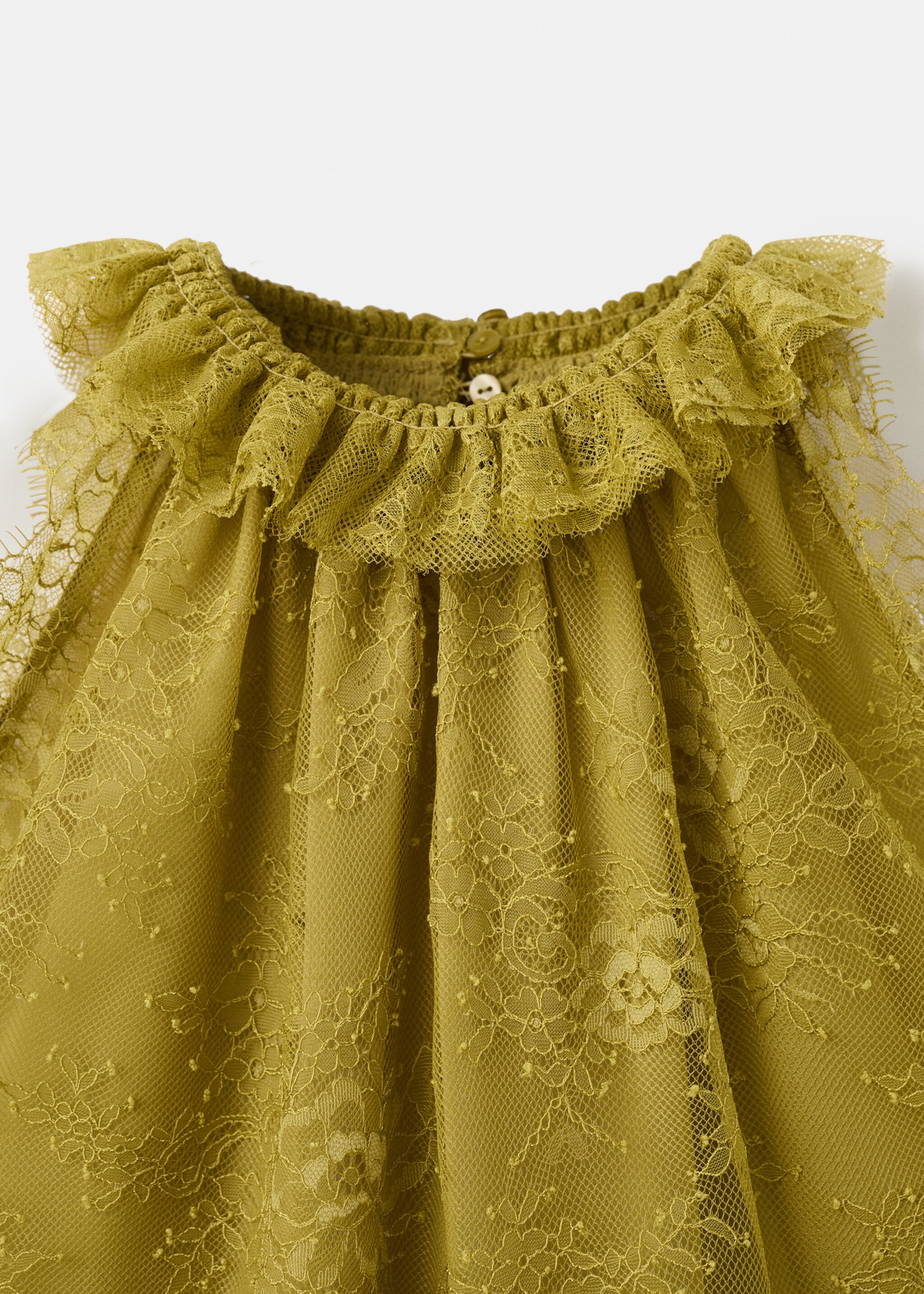 Lace top with ruff collar - Details of the article 0, Olive Green. Ref: 17069104-00.