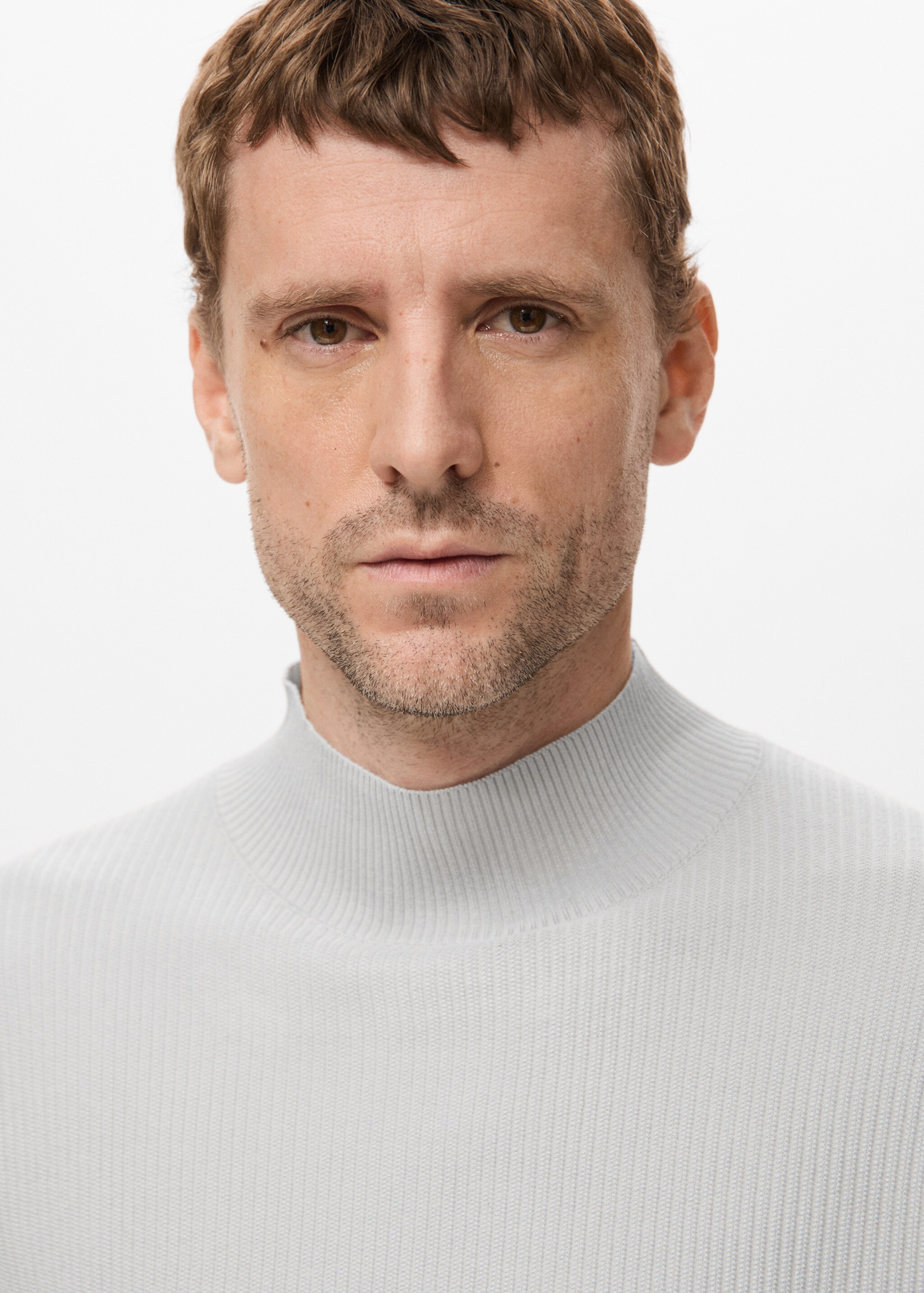 Ribbed turtleneck sweater - Details of the article 1, Ice Grey. Ref: 17069207-00.