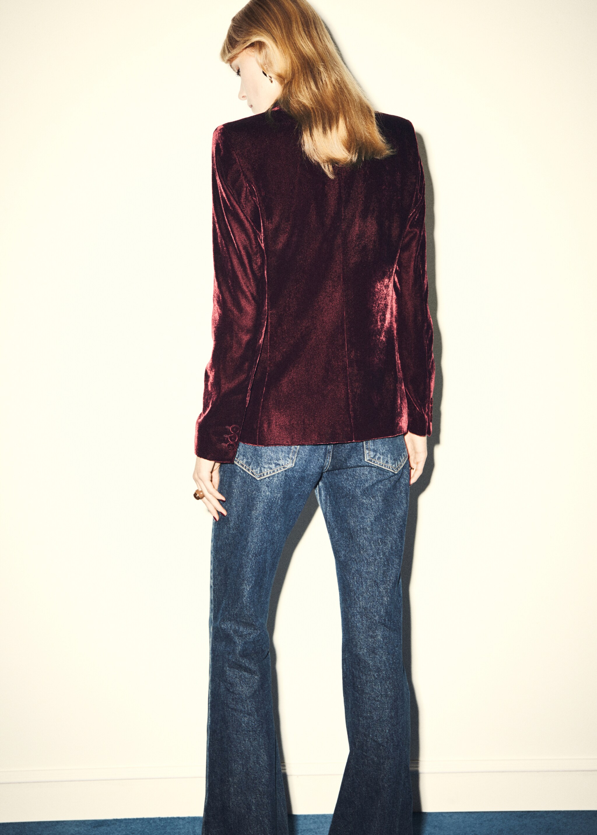 Structured velvet blazer - Reverse of the article, Maroon. Ref: 17069406-00.