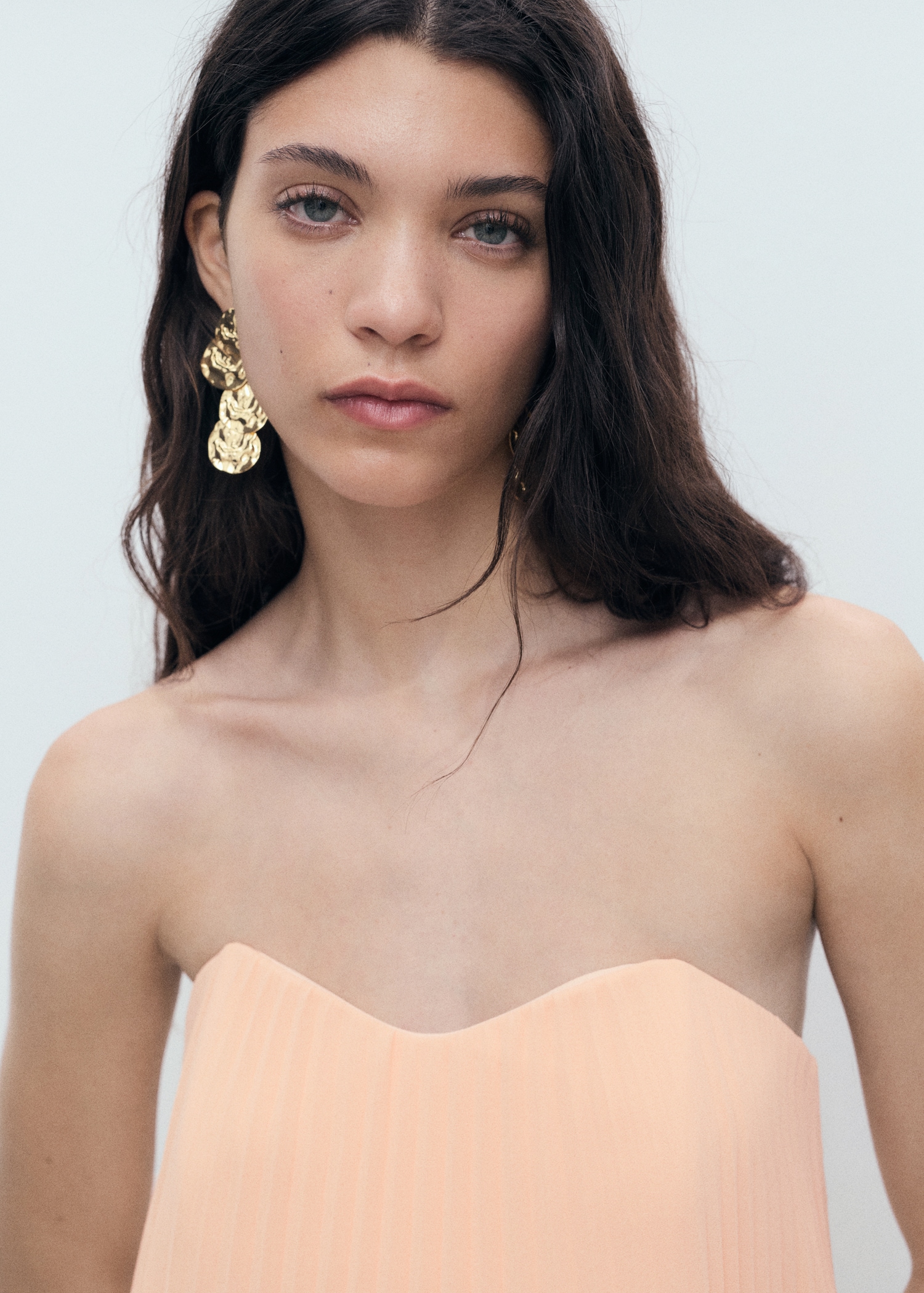 Strapless pleated dress - Details of the article 1