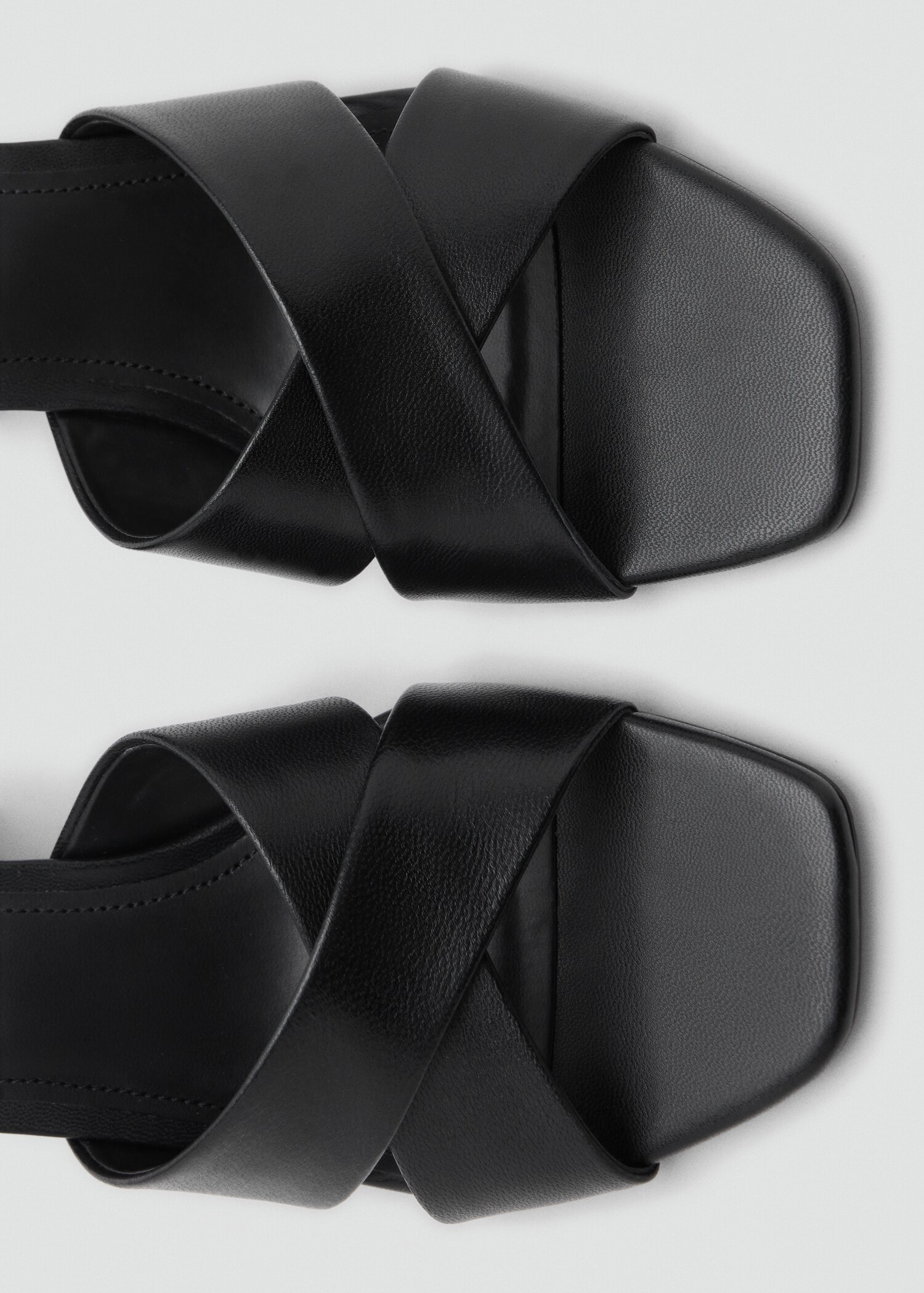Leather block-heel sandals - Details of the article 2