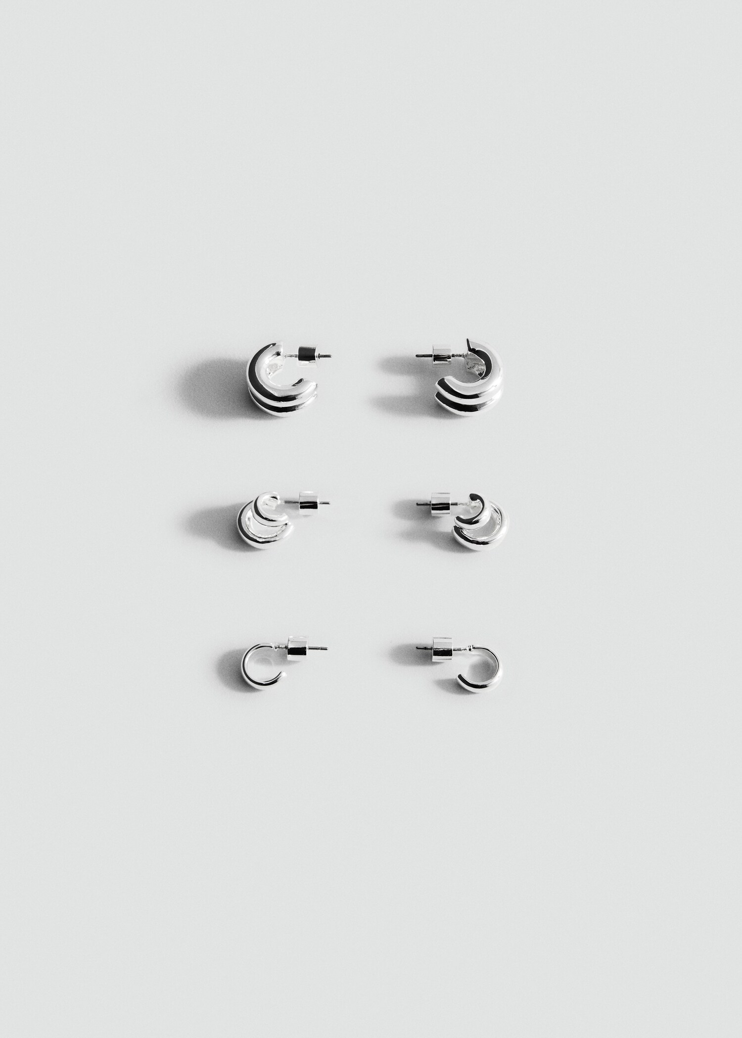 Set of combined hoop earrings - Article without model