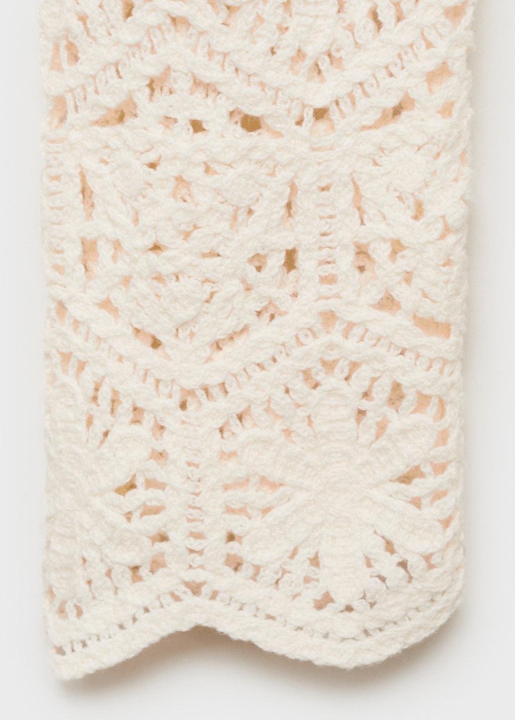 Crochet cardigan with scalloped hem