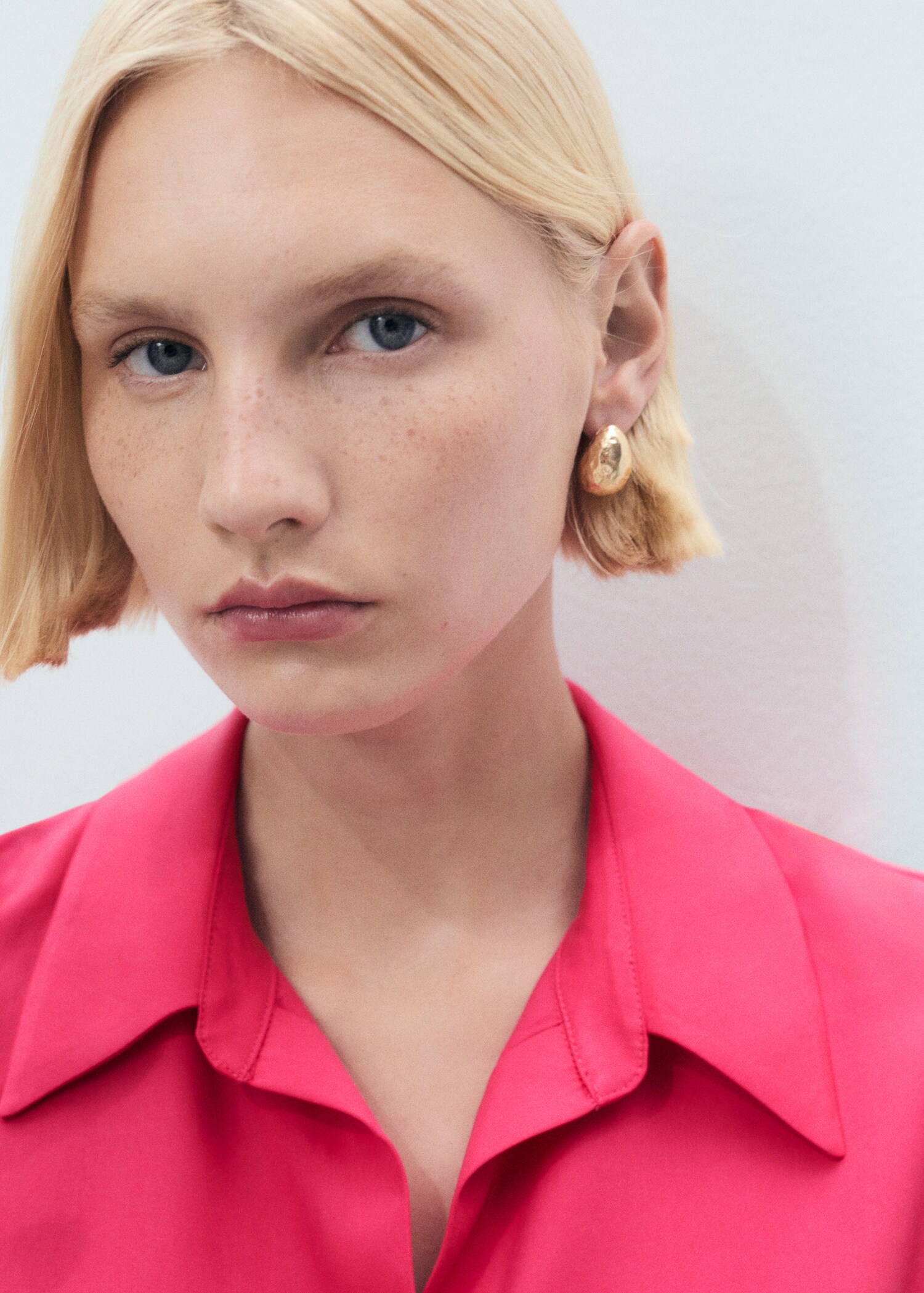 Lyocell sleeveless shirt - Details of the article 1