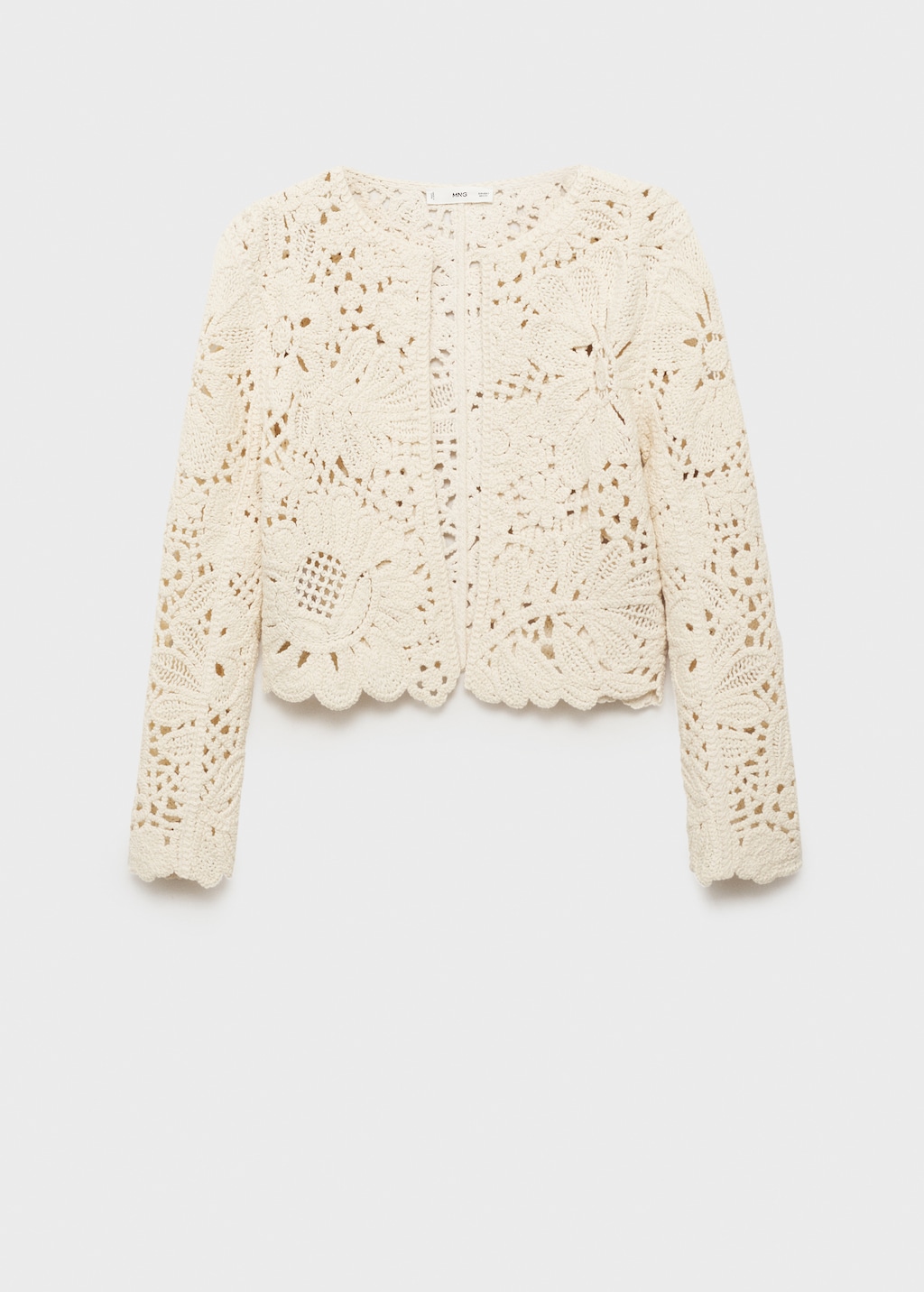 Knitted jacket with scalloped hem