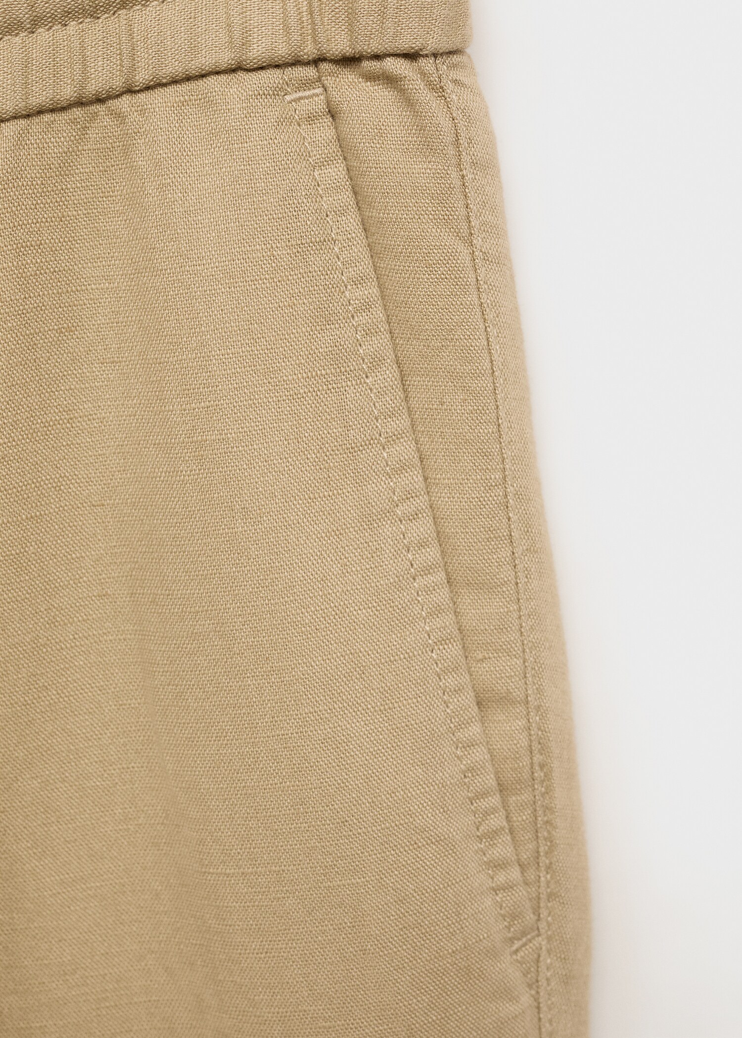 Slim-fit trousers with drawstring - Details of the article 0