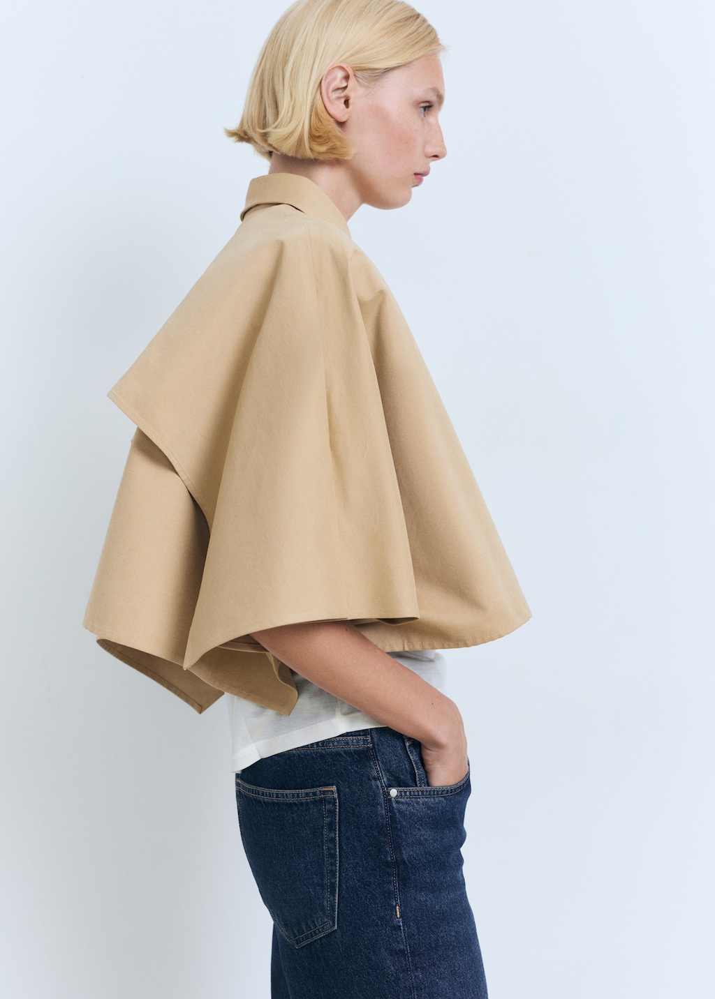 Cape-style cropped trench coat