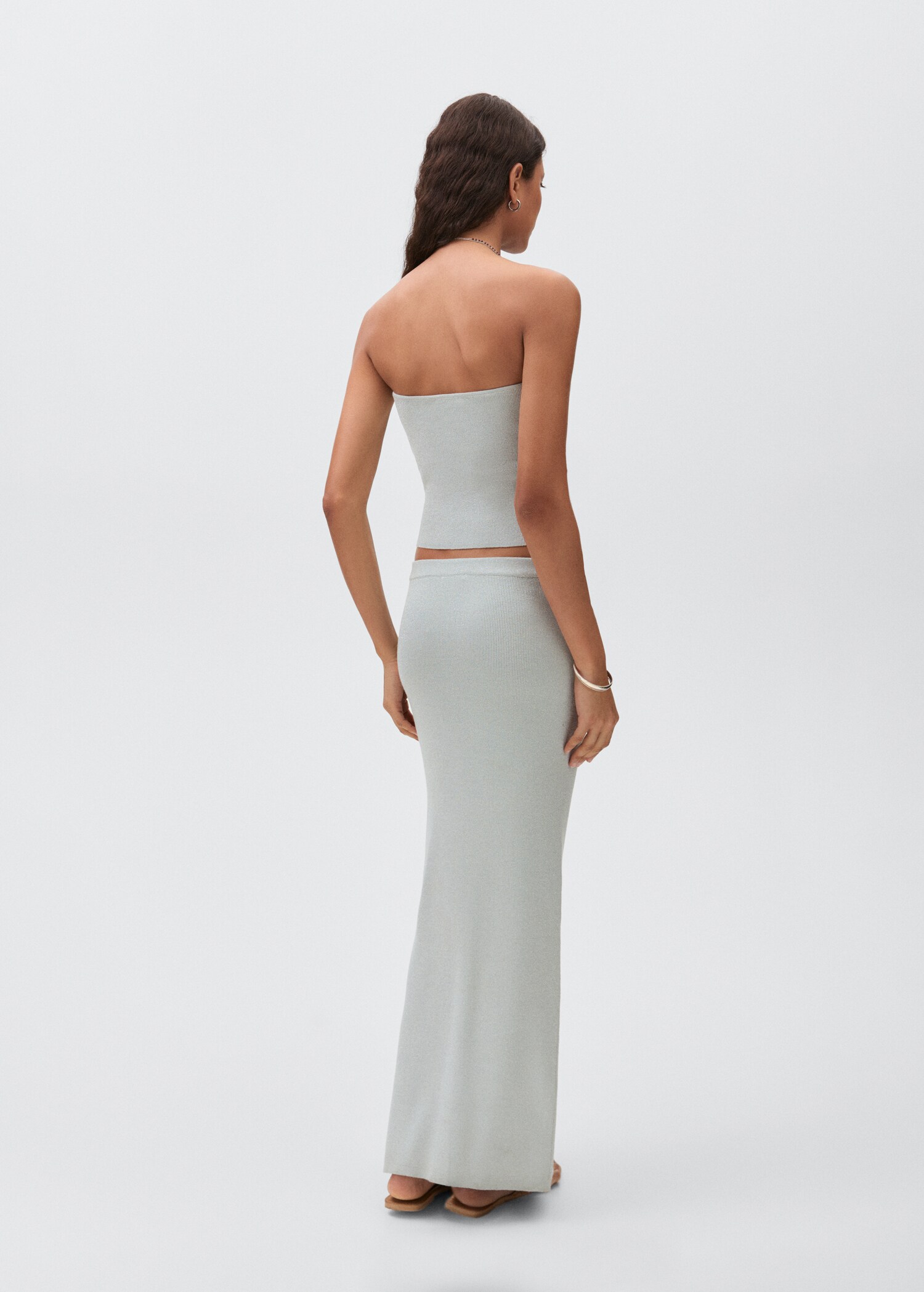 Long knitted skirt - Reverse of the article