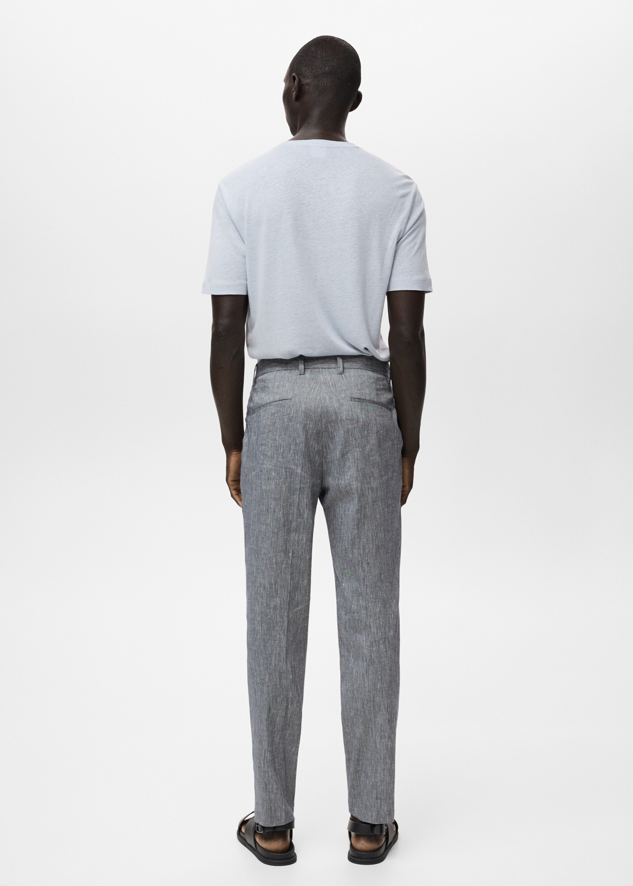 Slim fit linen trousers - Reverse of the article