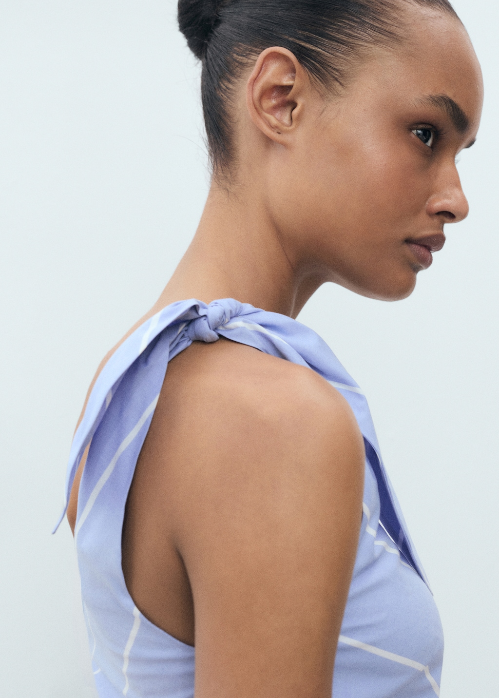 Asymmetrical striped dress with knot