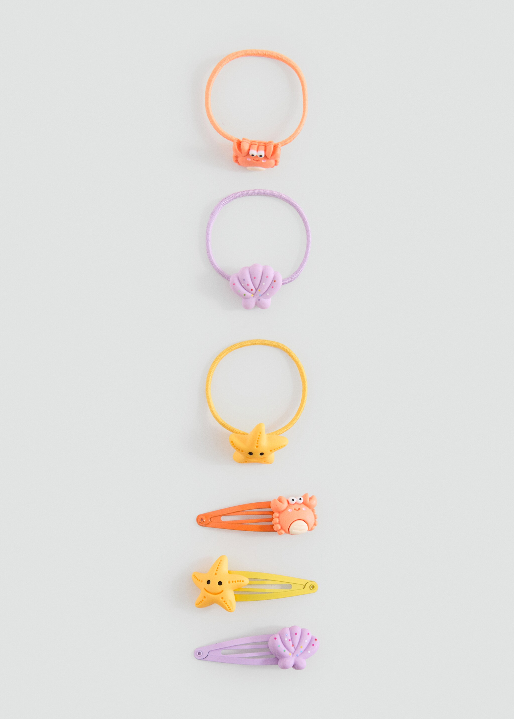 Pack of rubber bands and clips - Article without model