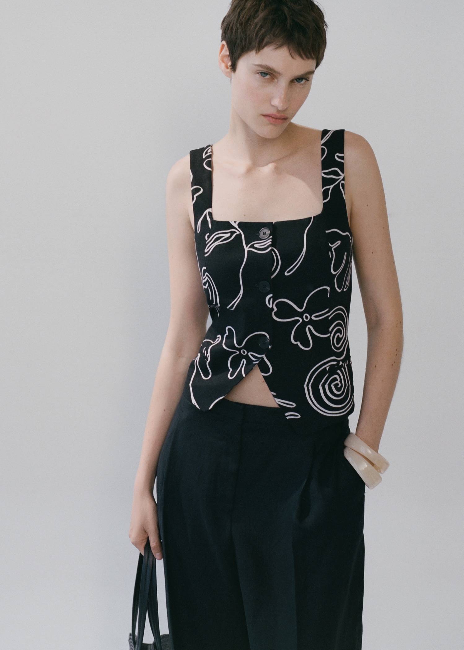 Floral-print linen suit waistcoat - Details of the article 7