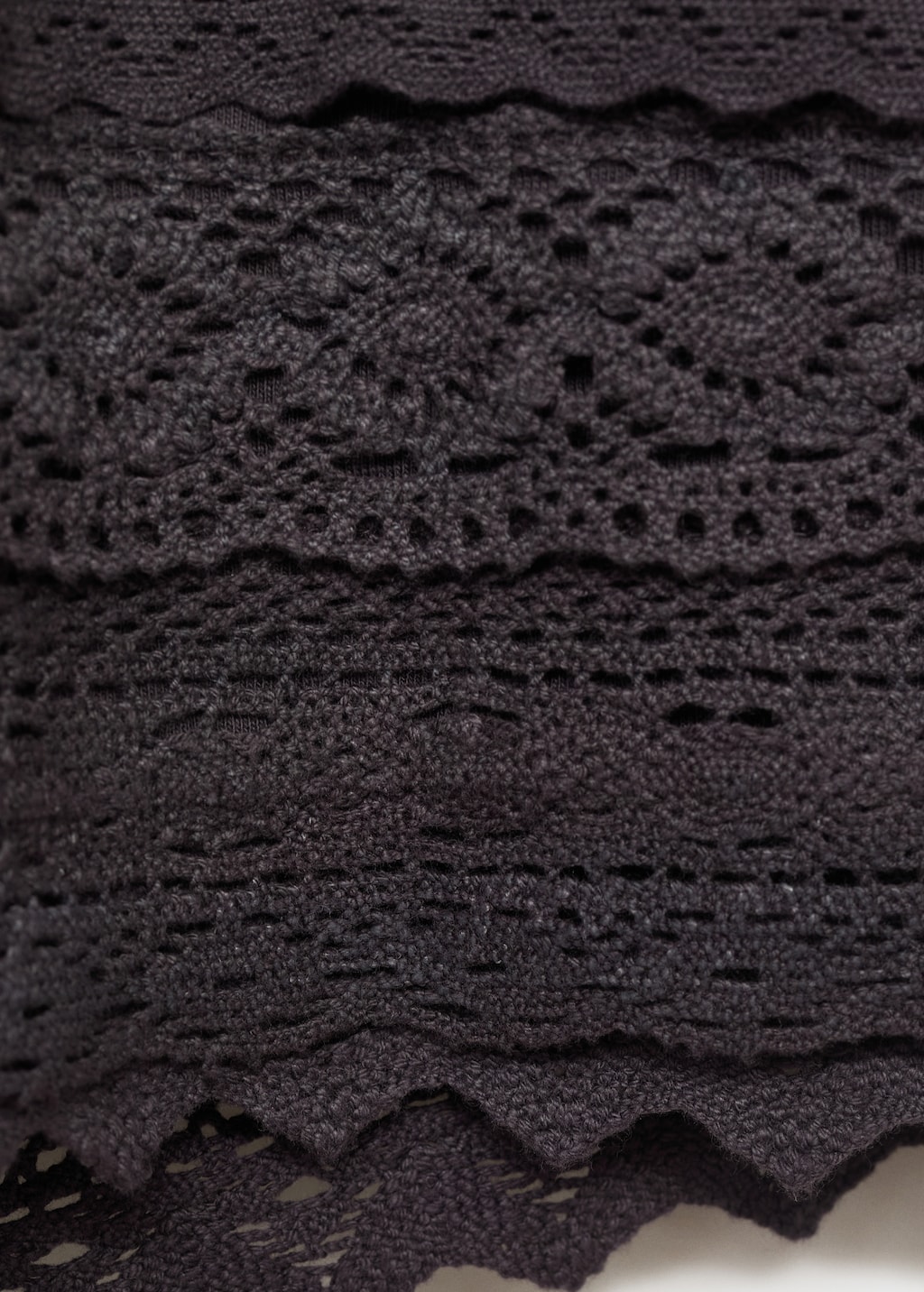 Crochet shorts with ruffles