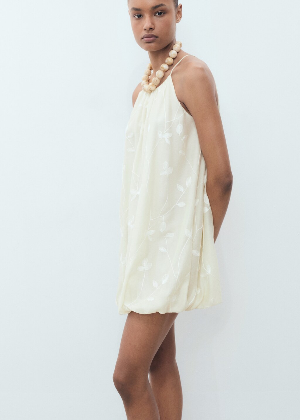 Balloon halter dress - Women | MANGO Rwanda