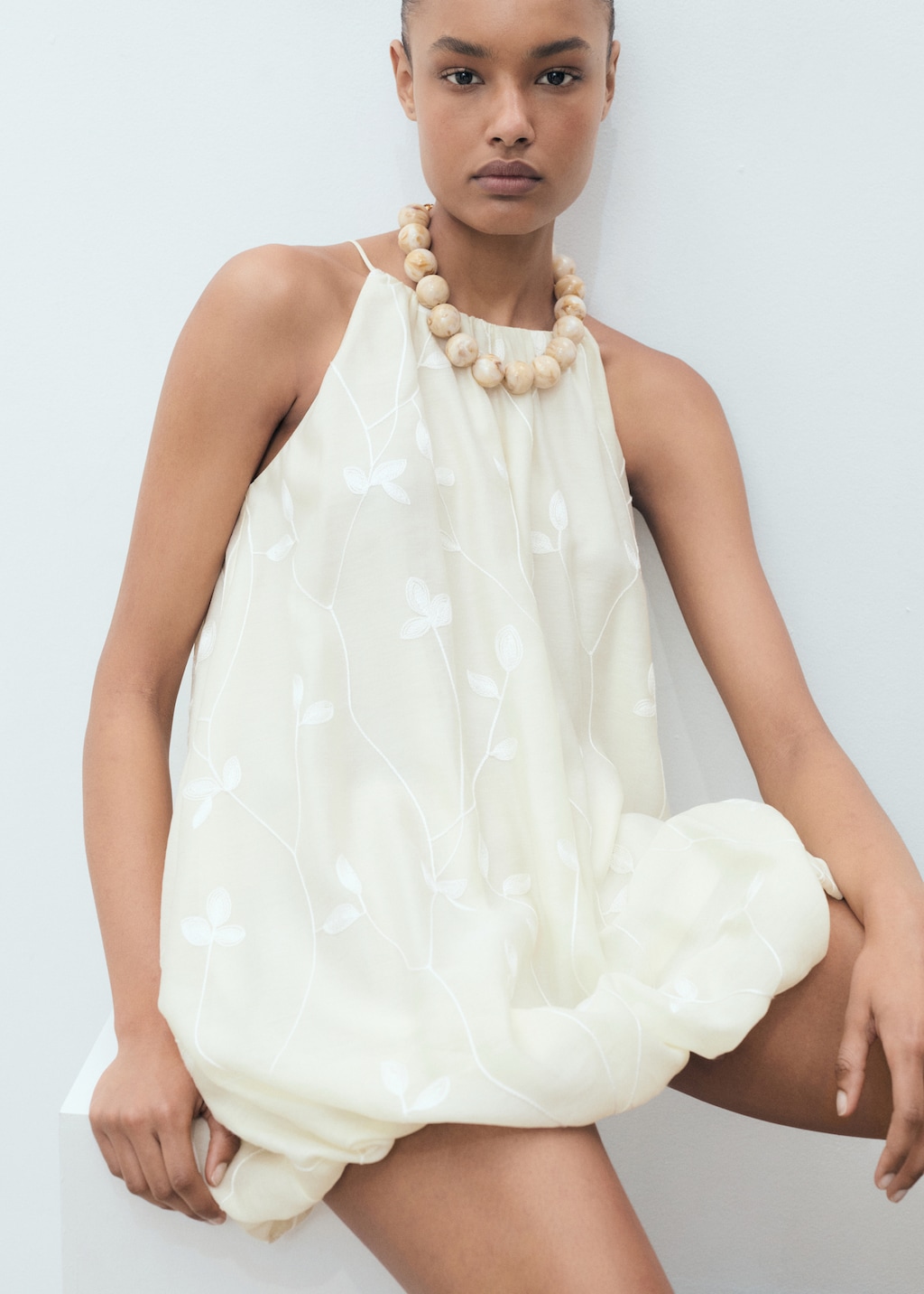 Balloon halter dress - Women | MANGO USA