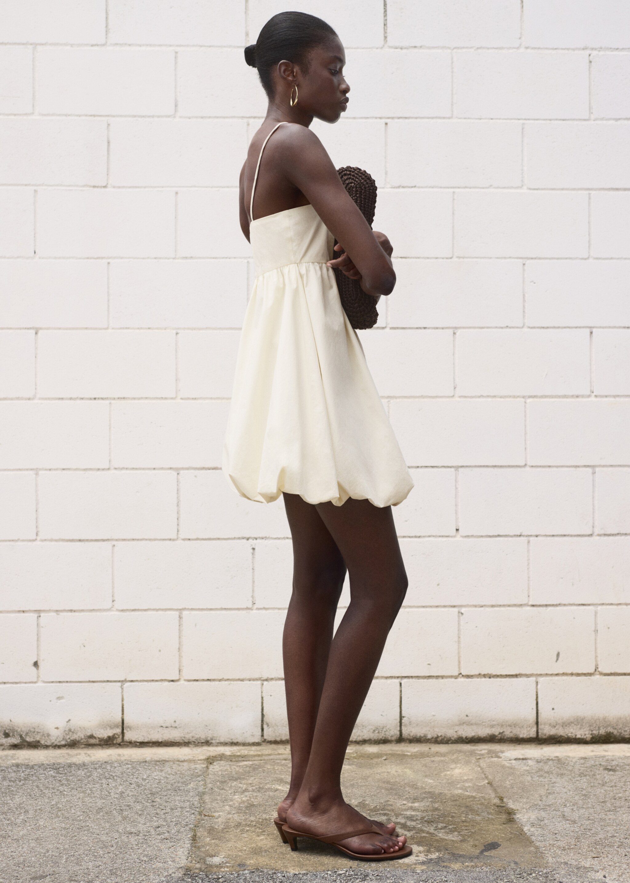 Balloon-effect embroidered dress - Details of the article 2