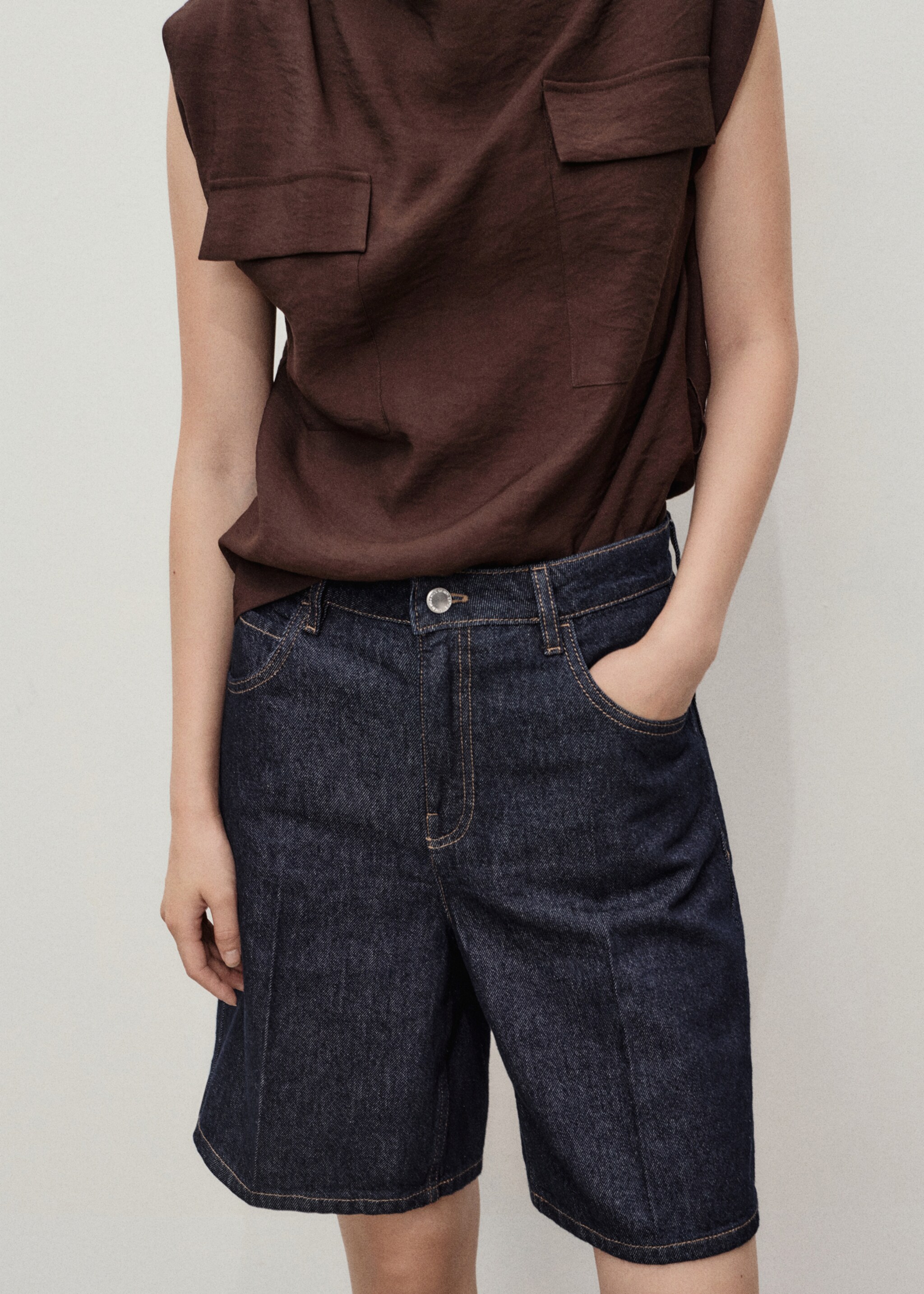 High-waist rinse-wash denim shorts - Medium plane