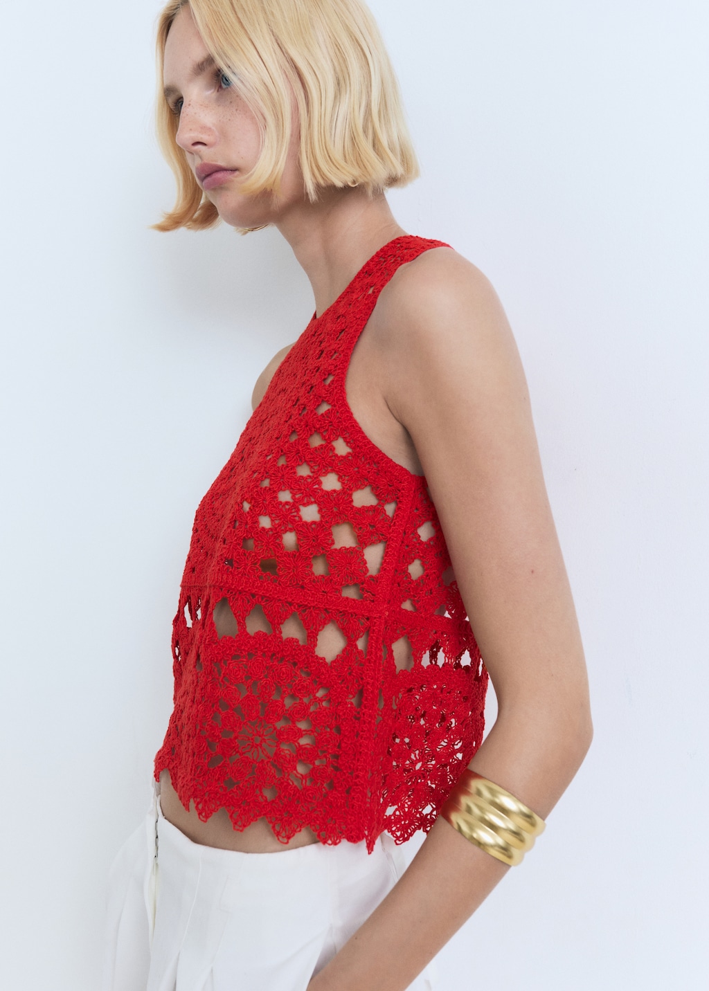 トップス volume hand knit outer Crochet knitted top - Women | MANGO USA