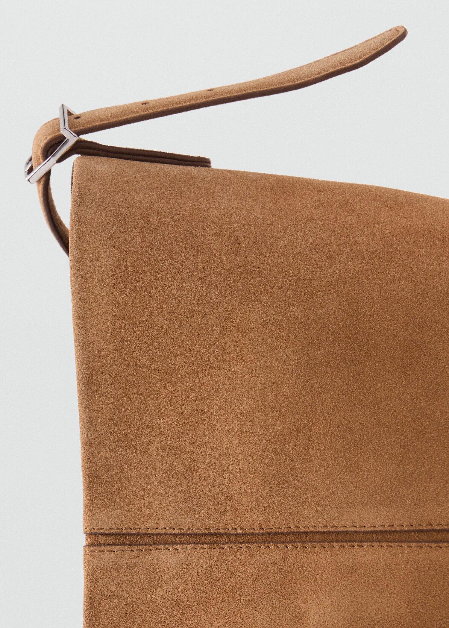 Leather bucket bag - Details of the article 2