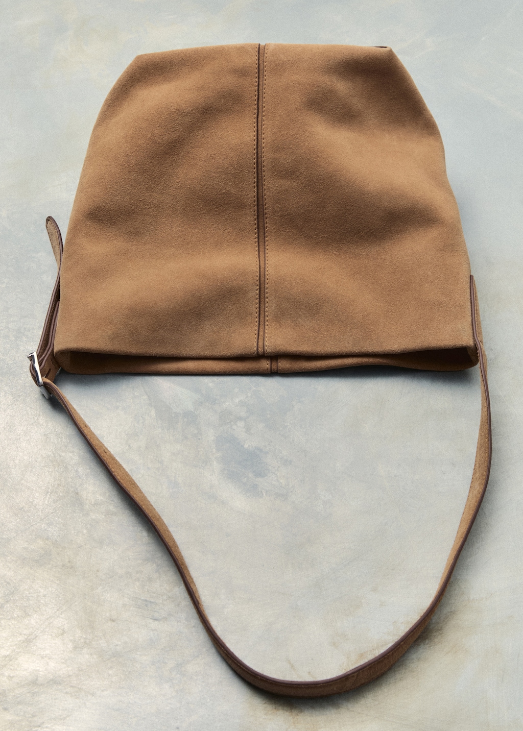Leather bucket bag