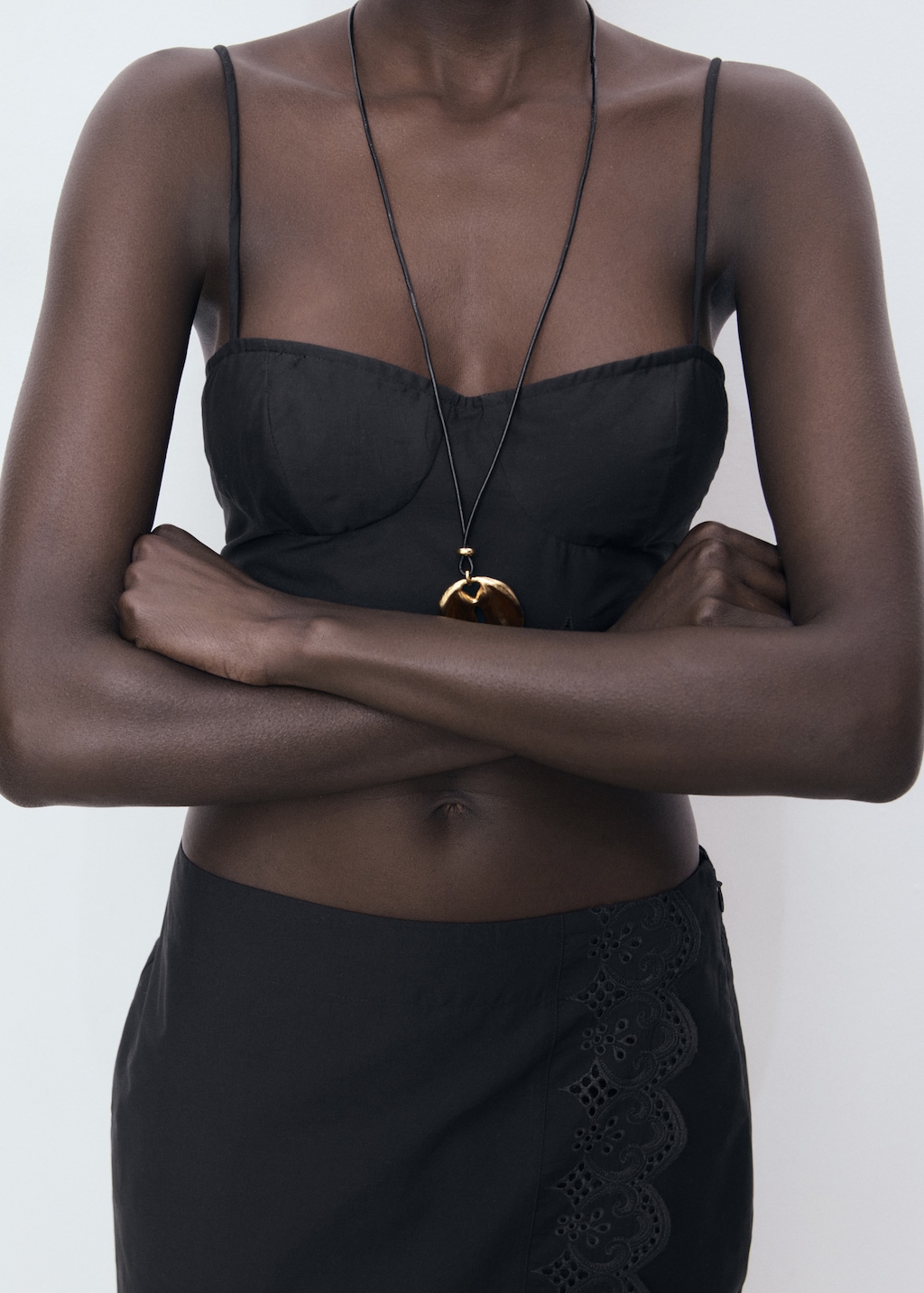 Embroidered cotton skirt