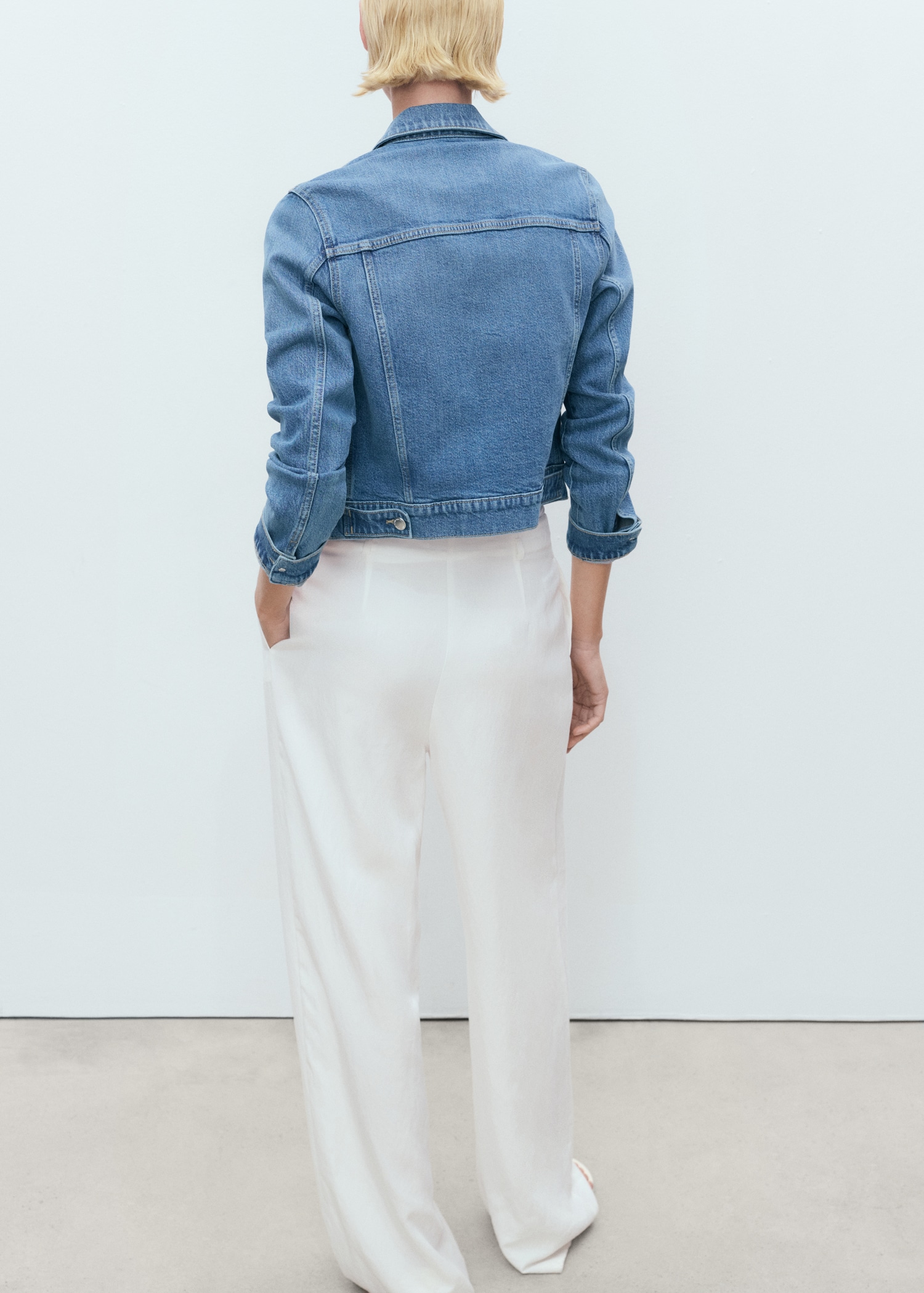 Chaqueta vaquera bolsillos - Reverso del artículo