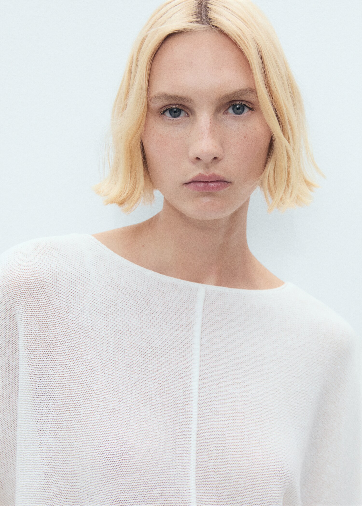 Oversized fine-knit sweater - Details of the article 1