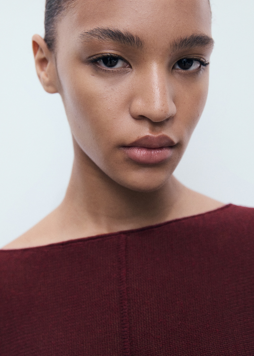 Oversized fine-knit sweater