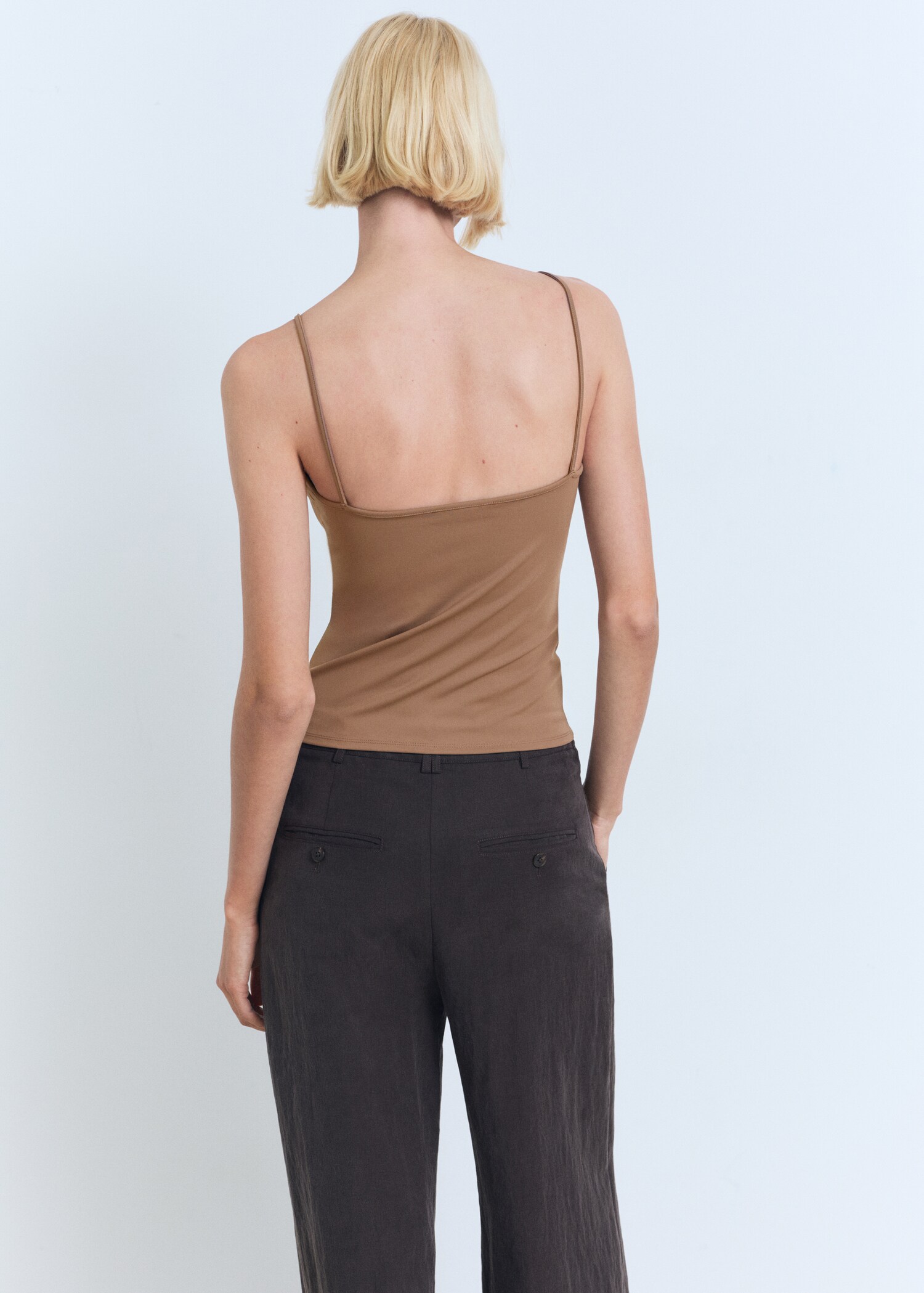 Spaghetti strap top - Reverse of the article