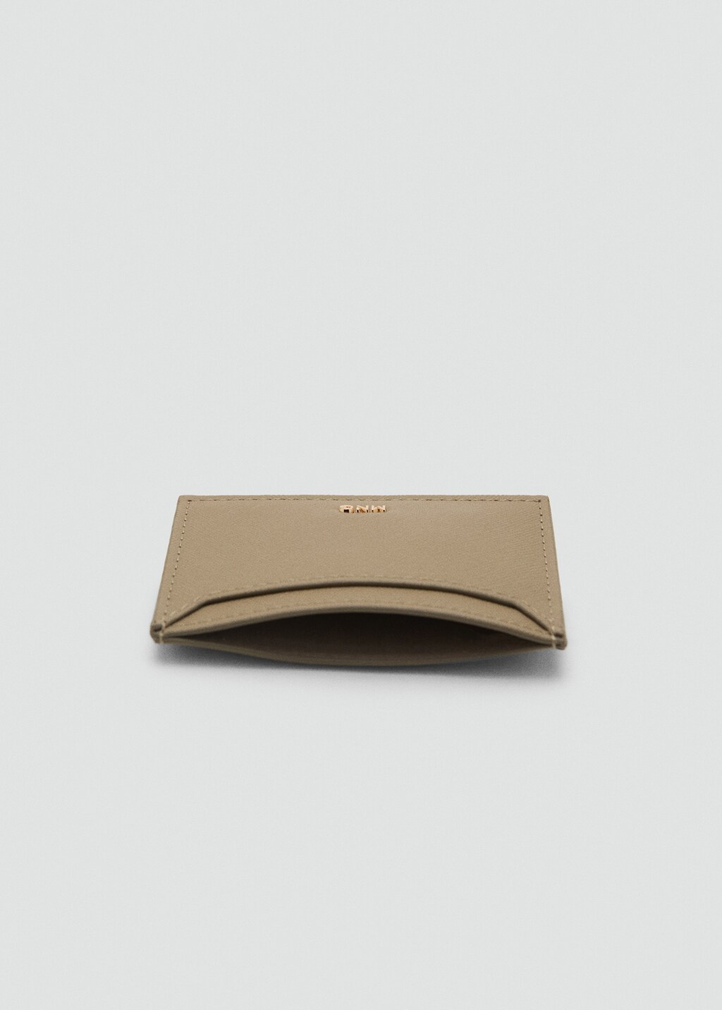 Saffiano-effect cardholder