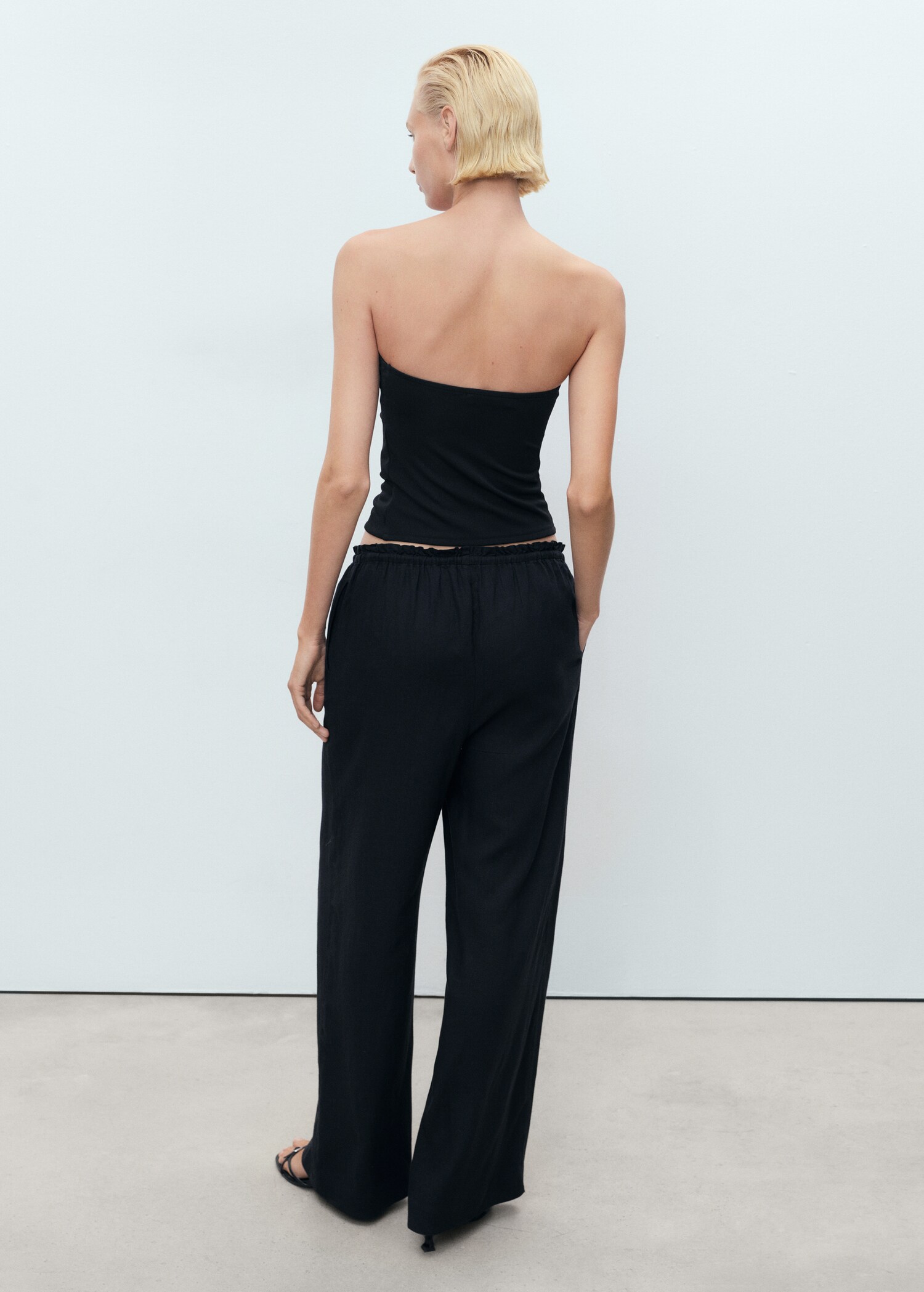 Linen-blend elastic waist trousers - Reverse of the article
