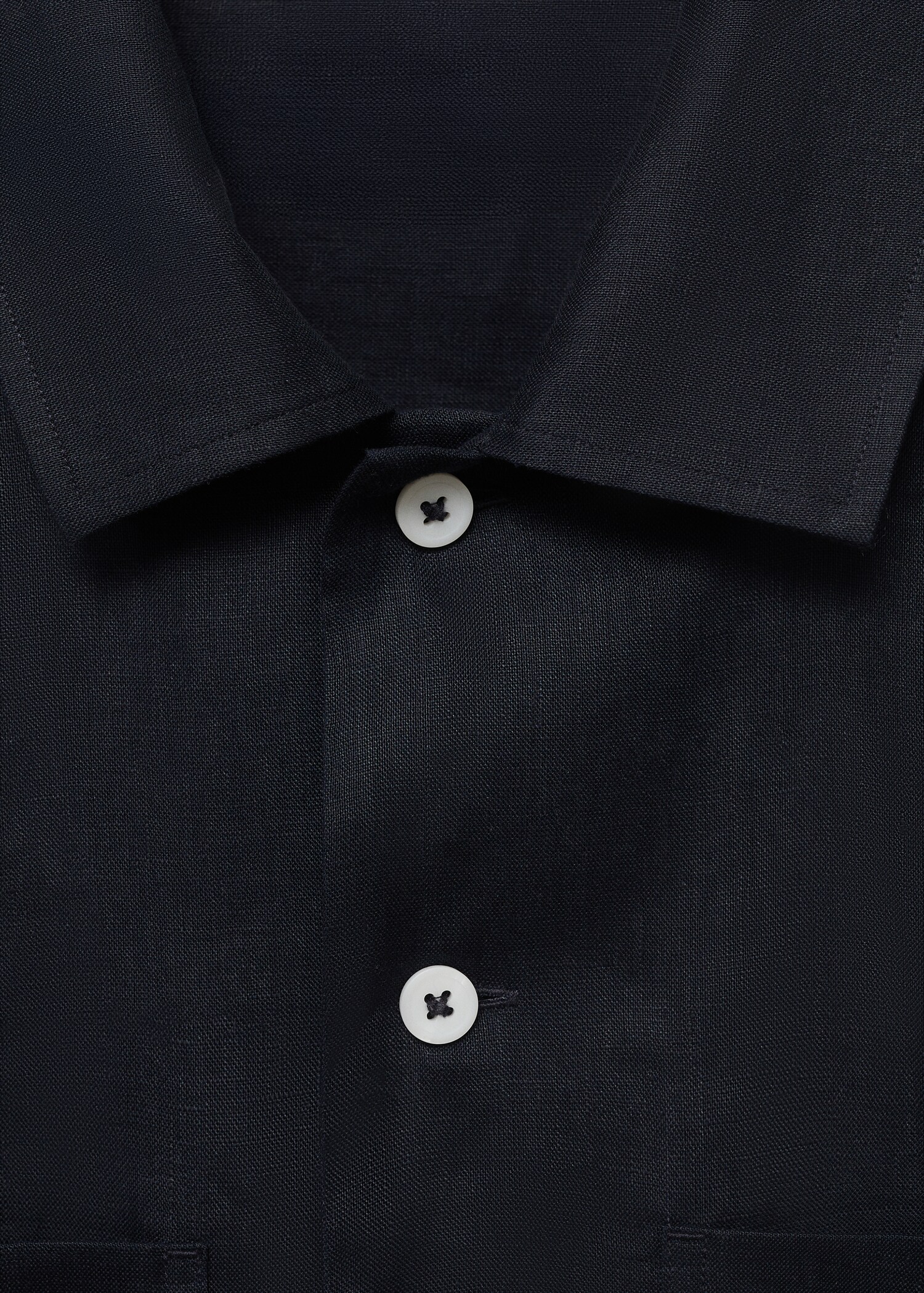 100% linen lightweight overshirt - Details of the article 8
