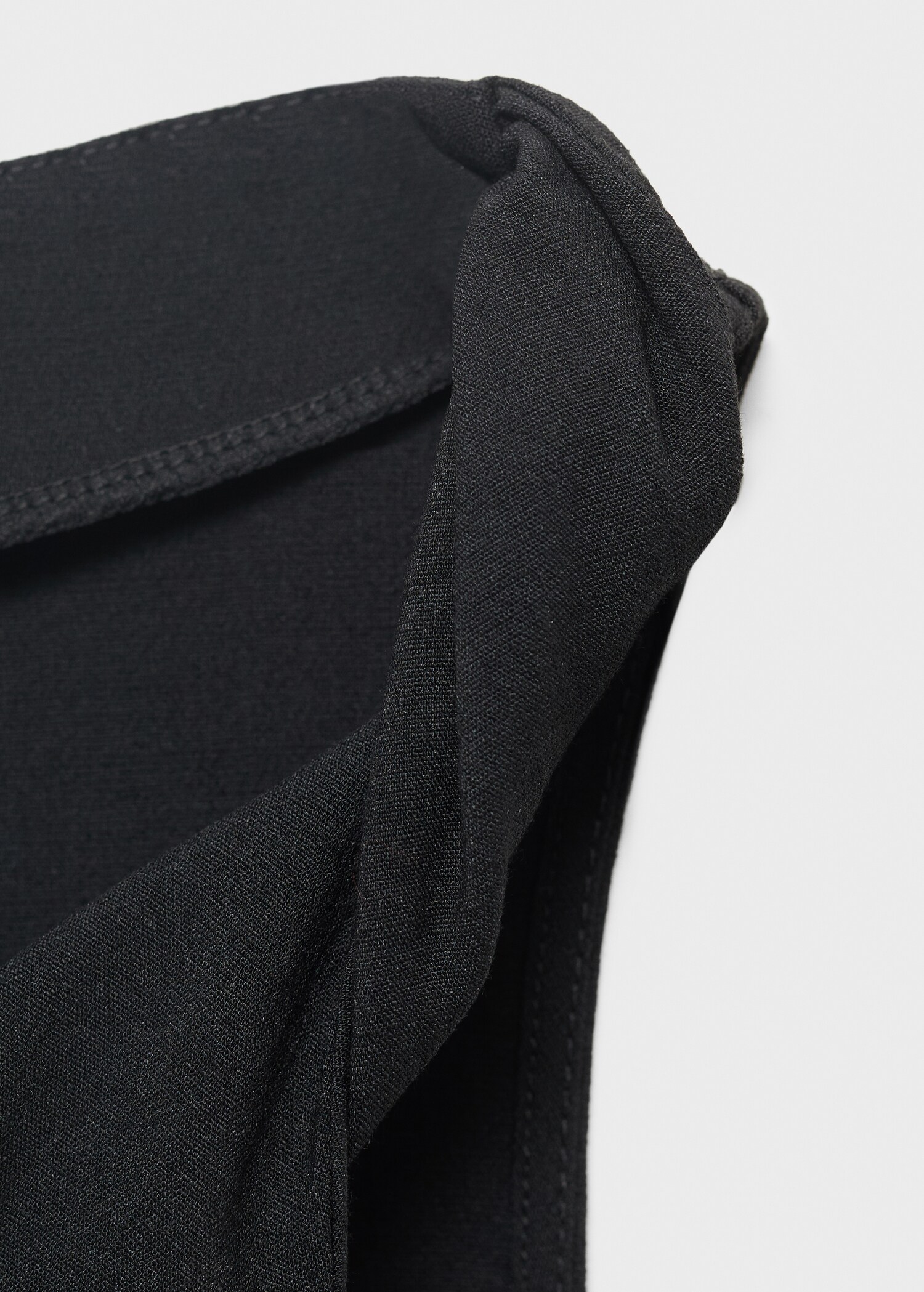 Asymmetrical draped top with straps - Details of the article 8