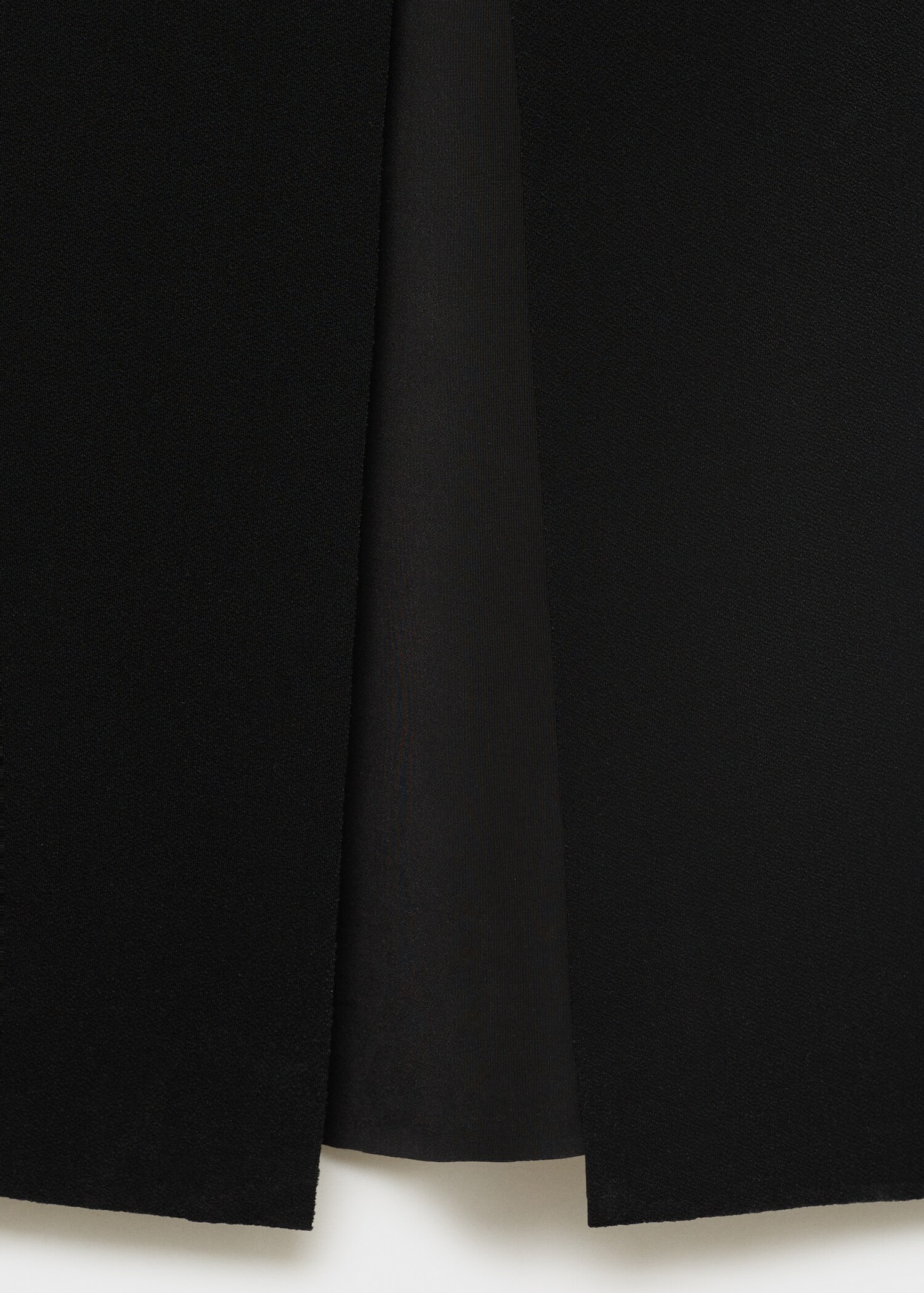 Kleid mit Rückenausschnitt - Detail des Artikels 0