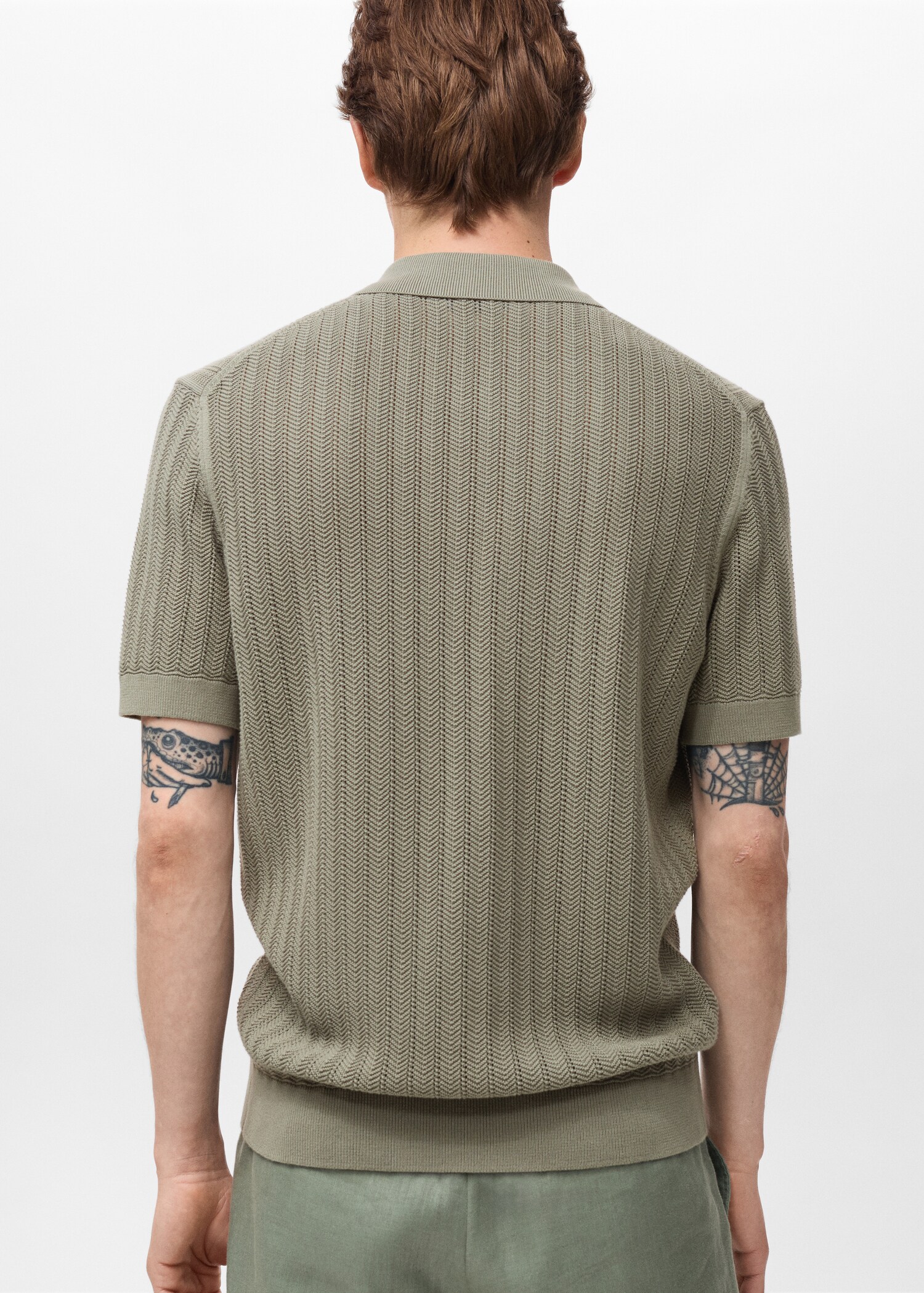 100% cotton shirt structure - Reverse of the article