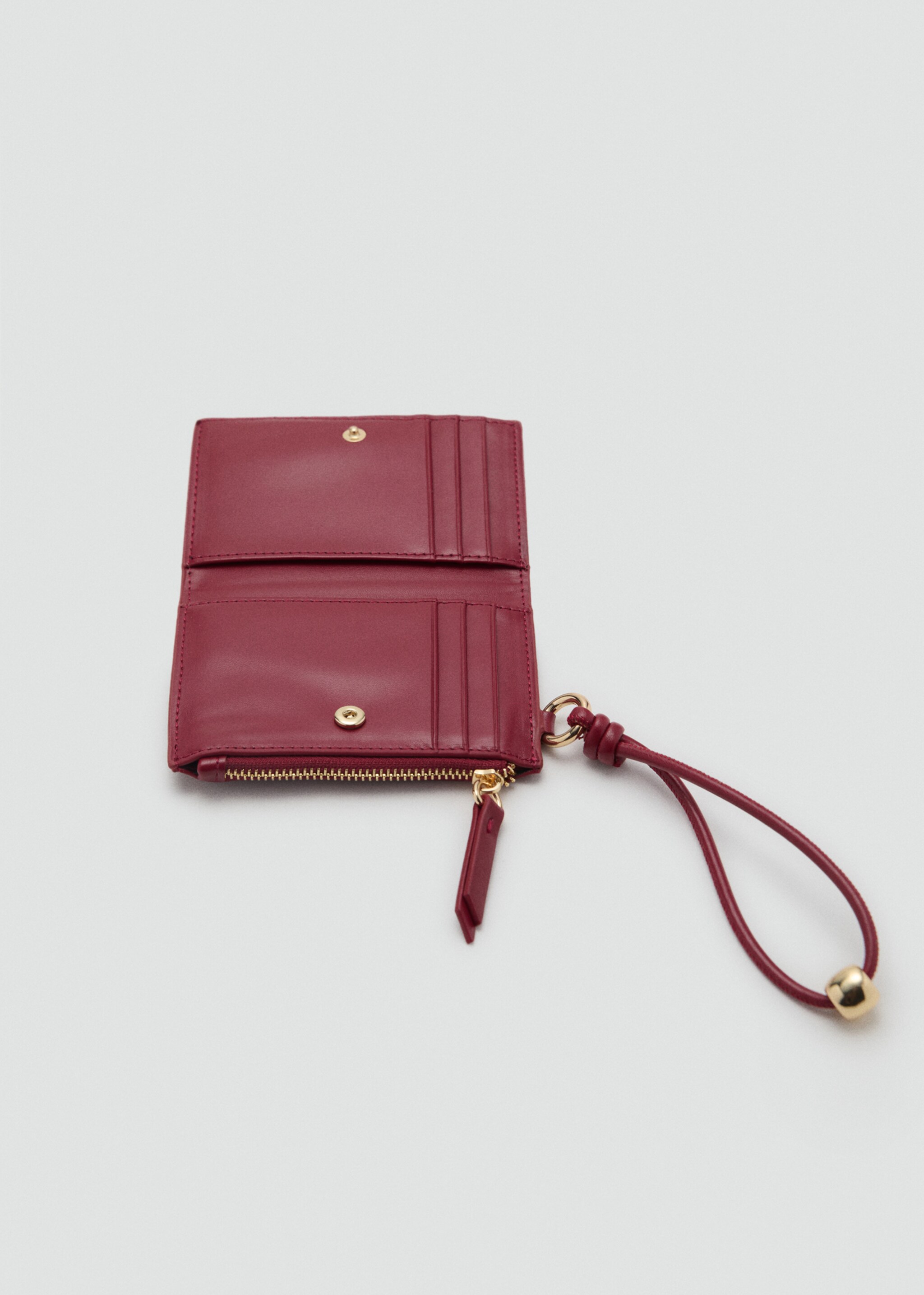 Leather-effect wallet with zip - Details of the article 1