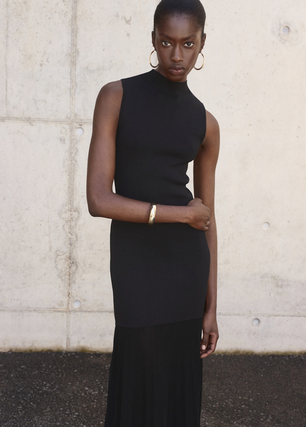 Combined dress with perkins collar