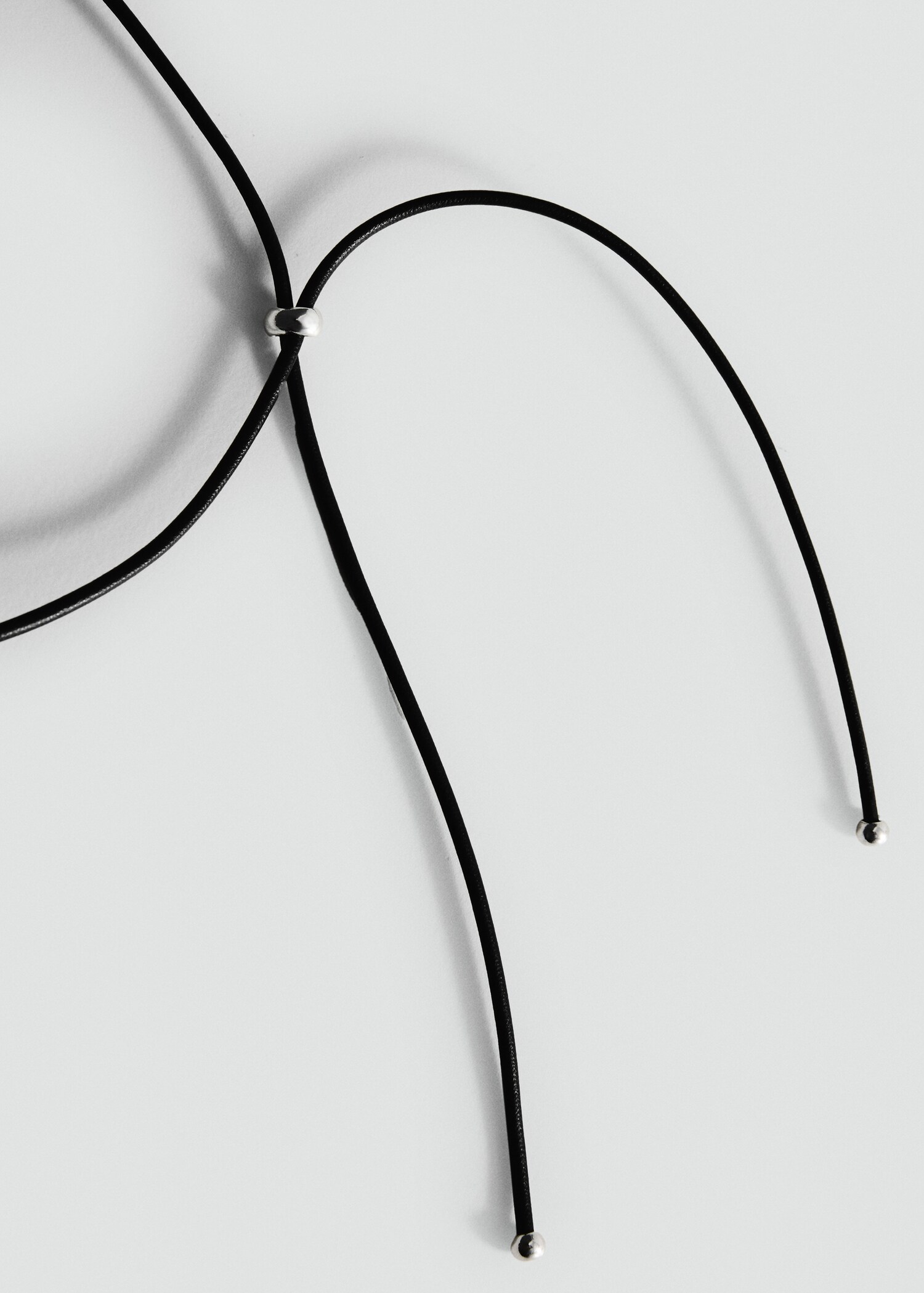 Hoop pendant necklace - Details of the article 1