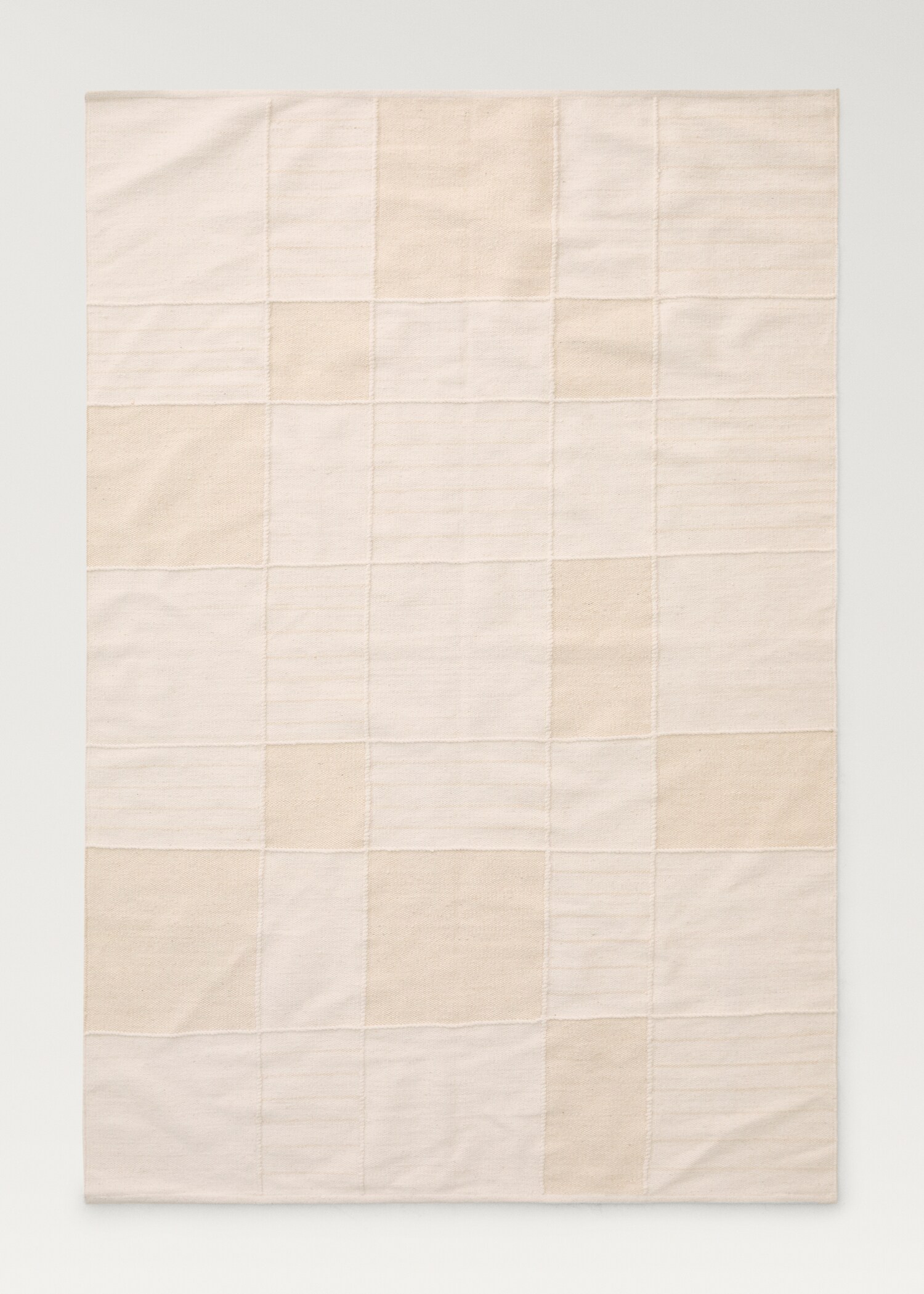 Large wool patchwork-effect rug - Article without model