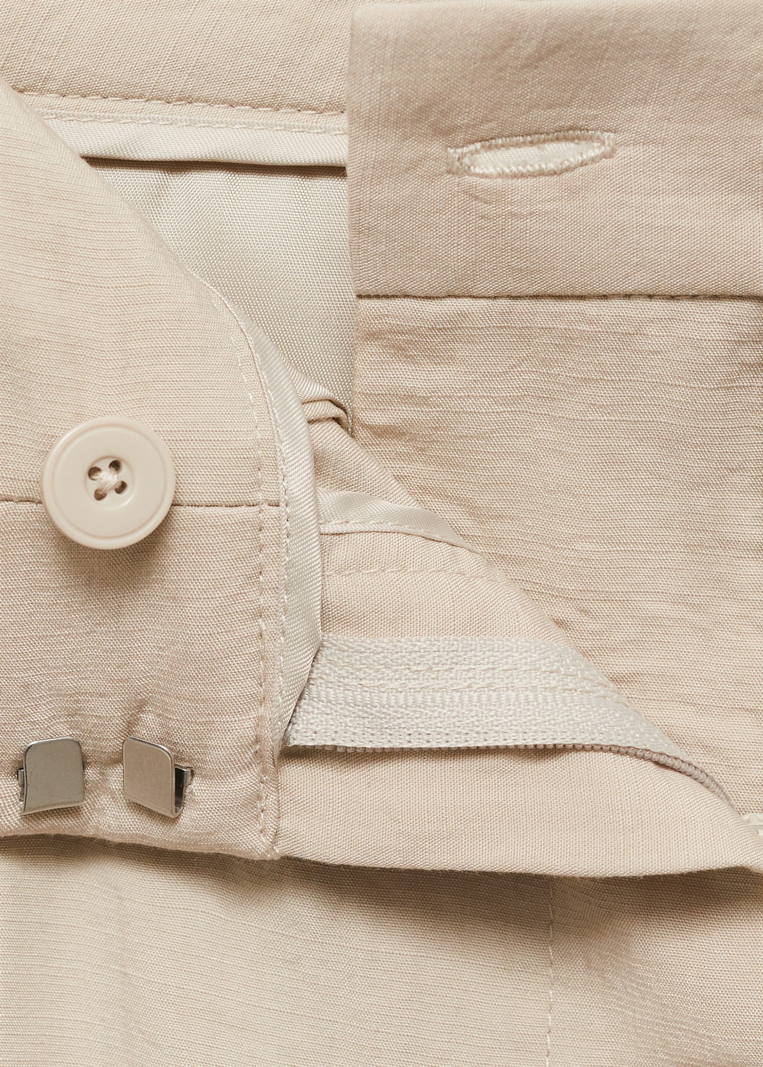 Wide-leg pleated trousers - Details of the article 8